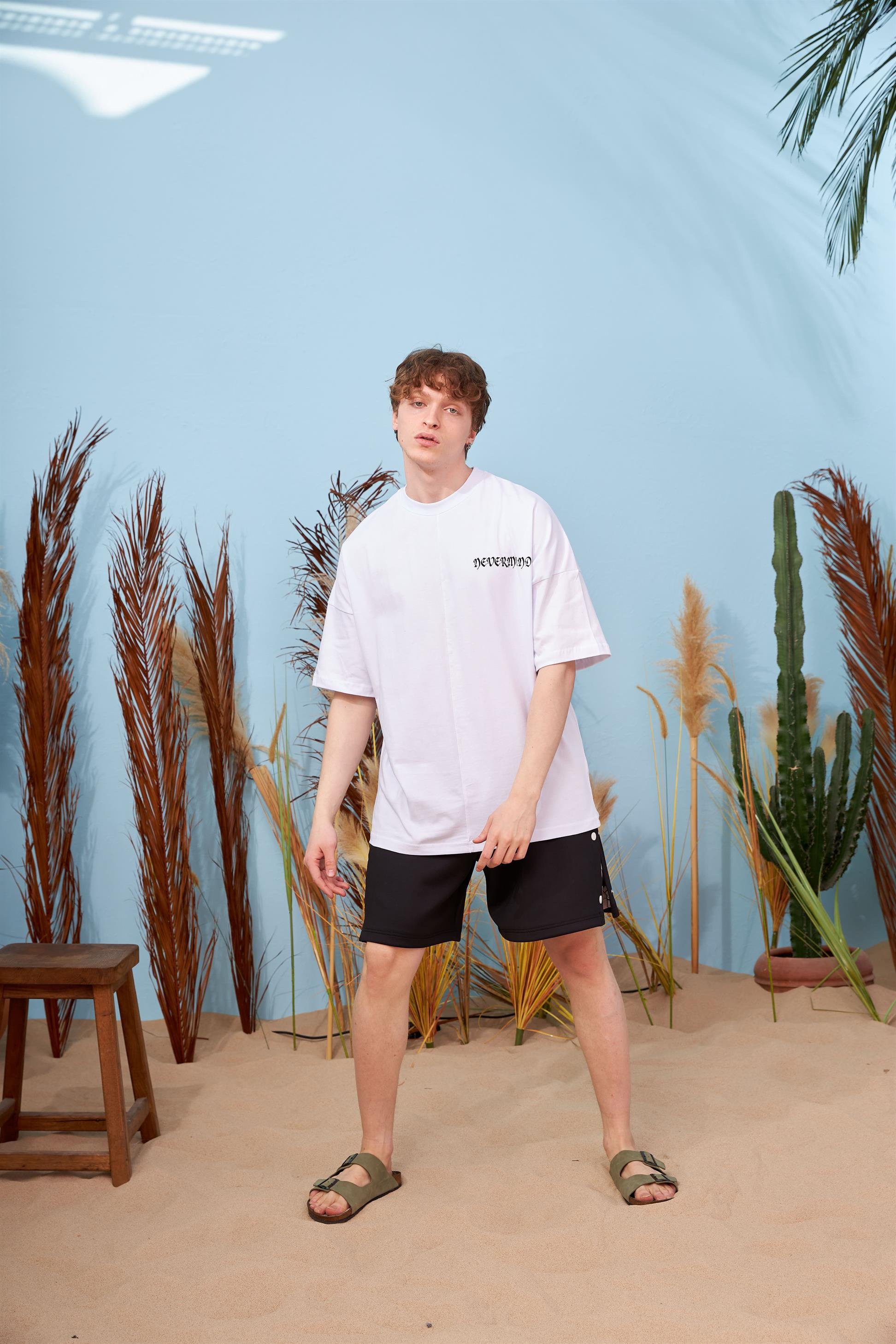 R-5558 Uzaylı Baskılı Oversize T-shirt