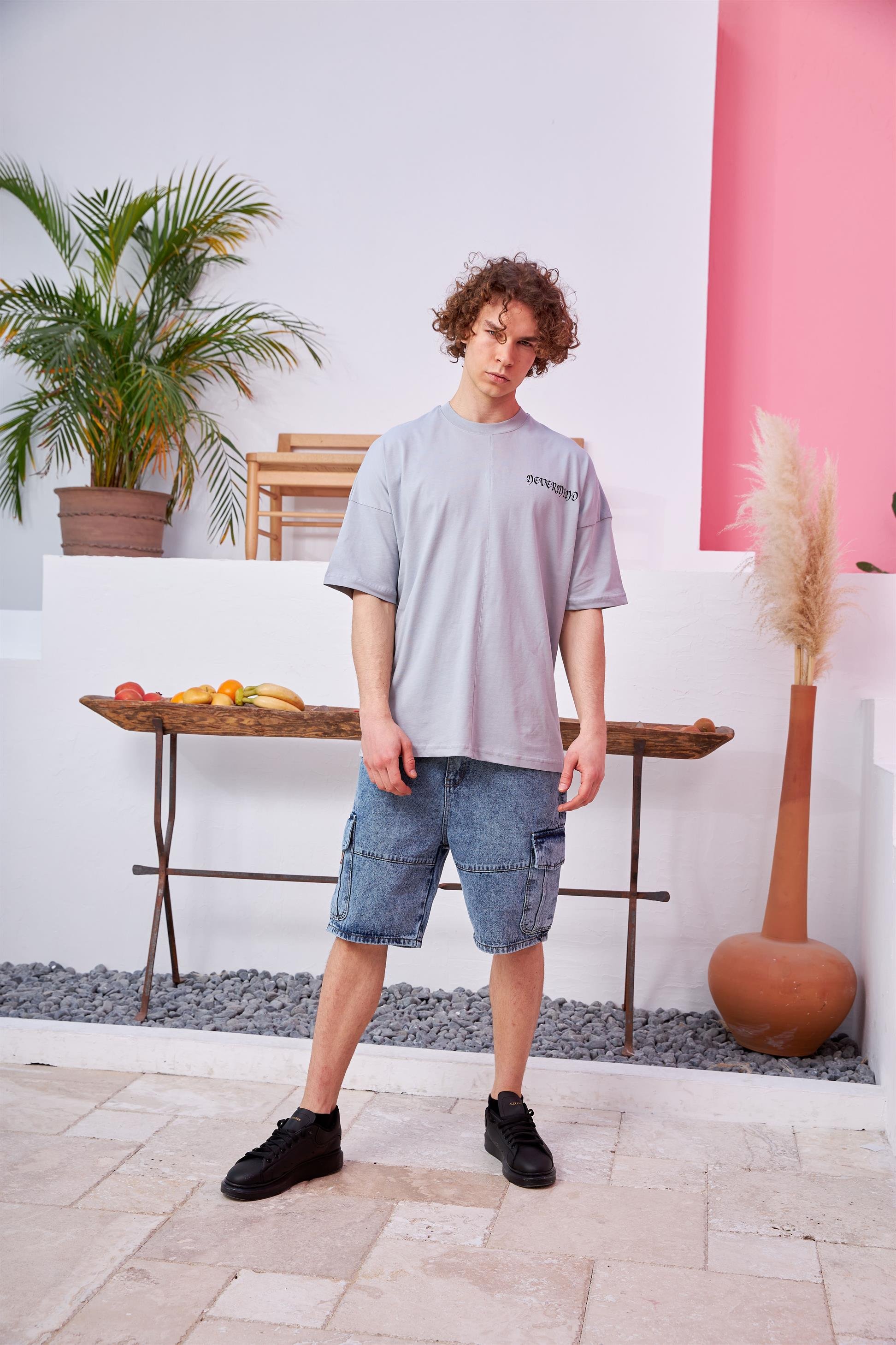 R-5558 Uzaylı Baskılı Oversize T-shirt
