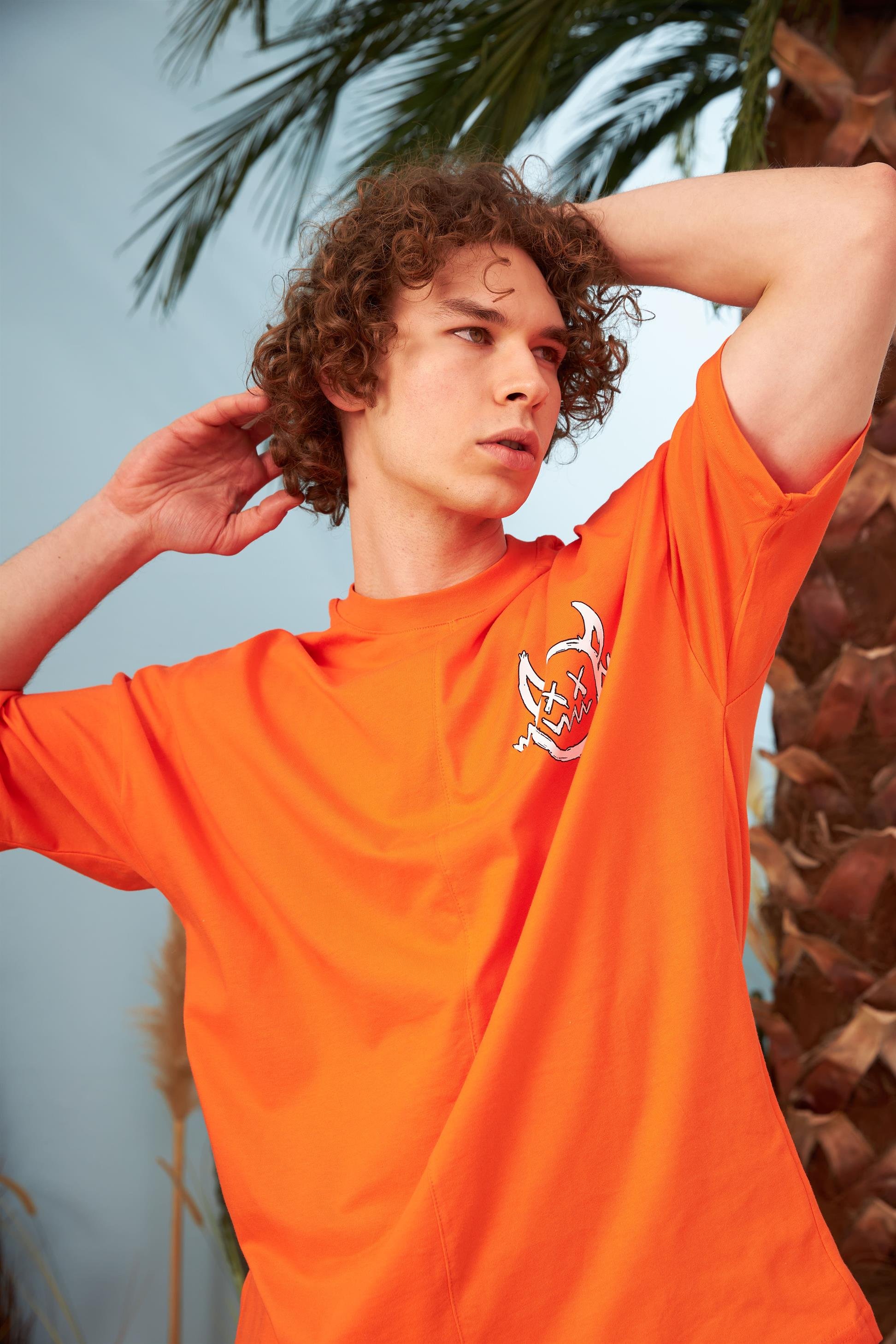 R-5564 Monster Baskılı Oversize T-shirt