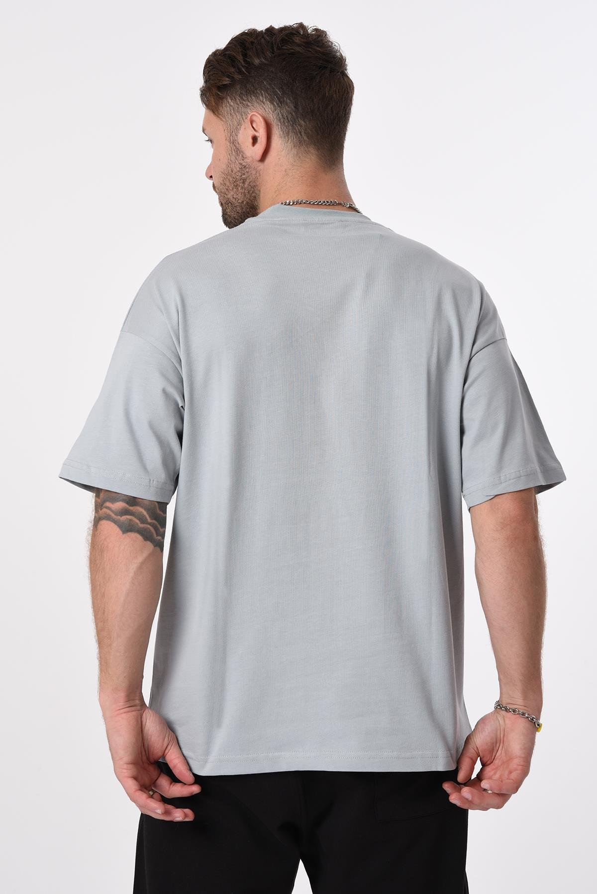 R-5592 Kroşeta Nakışlı Dverıze Oversize Tshirt