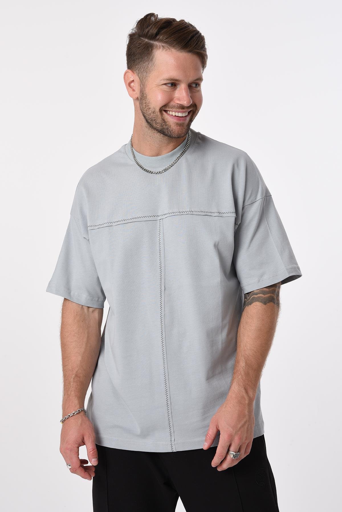 R-5592 Kroşeta Nakışlı Dverıze Oversize Tshirt