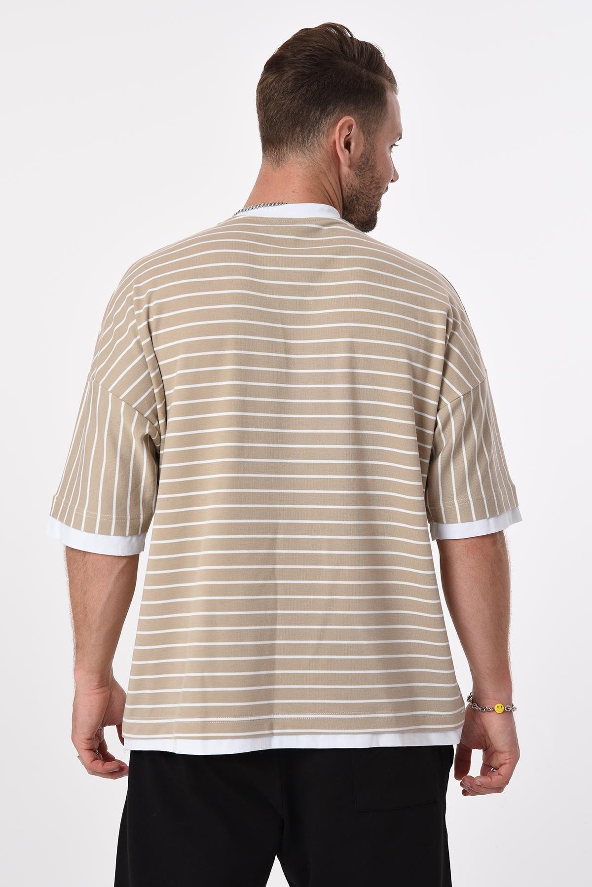R-5620 Kol Ucu Eteği Garnili Enine Çizgili Oversize Tshirt