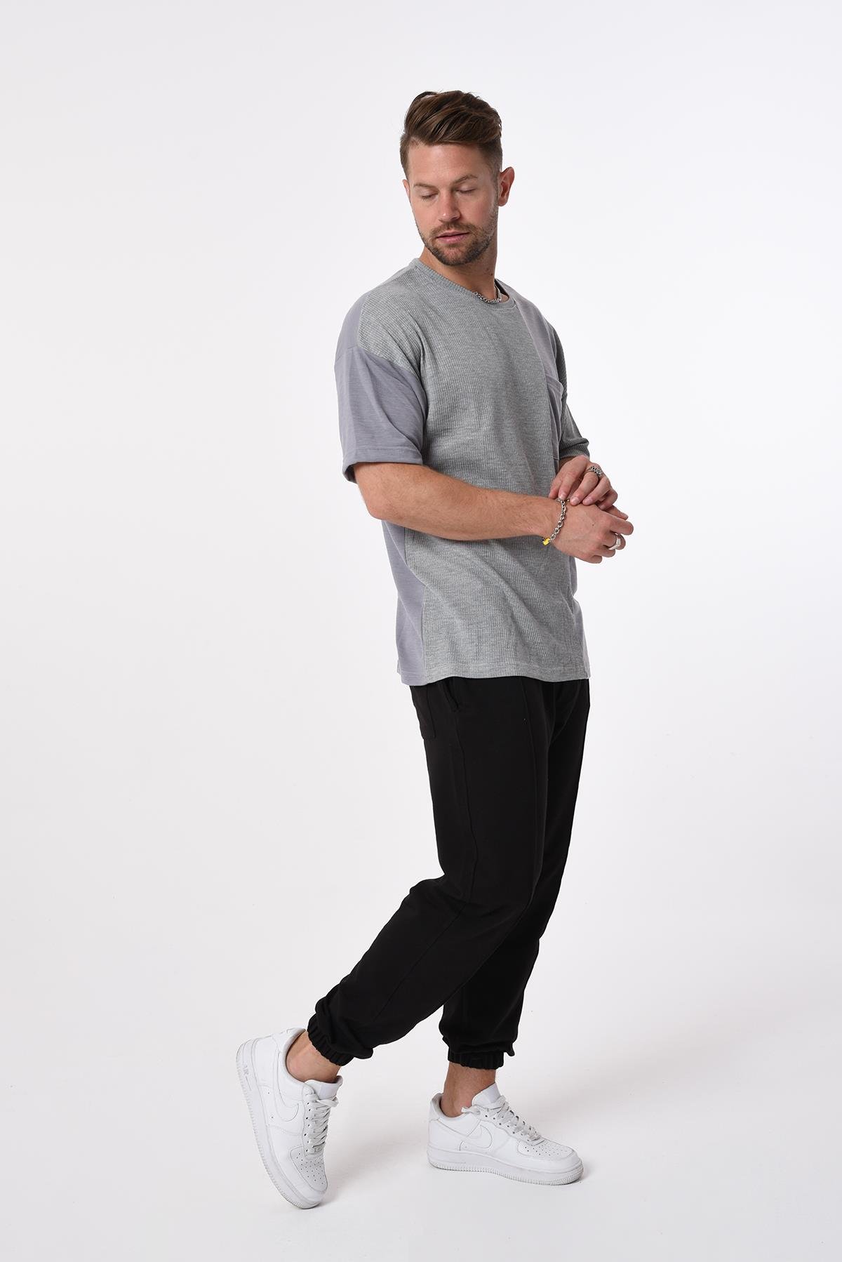 R-5632 Tek Cepli Garnili Bisiklet Yaka Yanı Yırtmaçlı Kısa Kol T-shirt