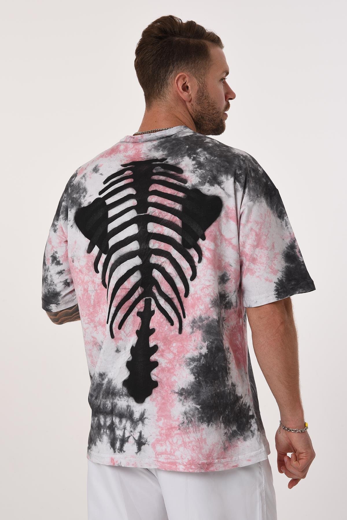 R-5658 Bisiklet Yaka Arkası İskelet Baskılı Batik T-shırt