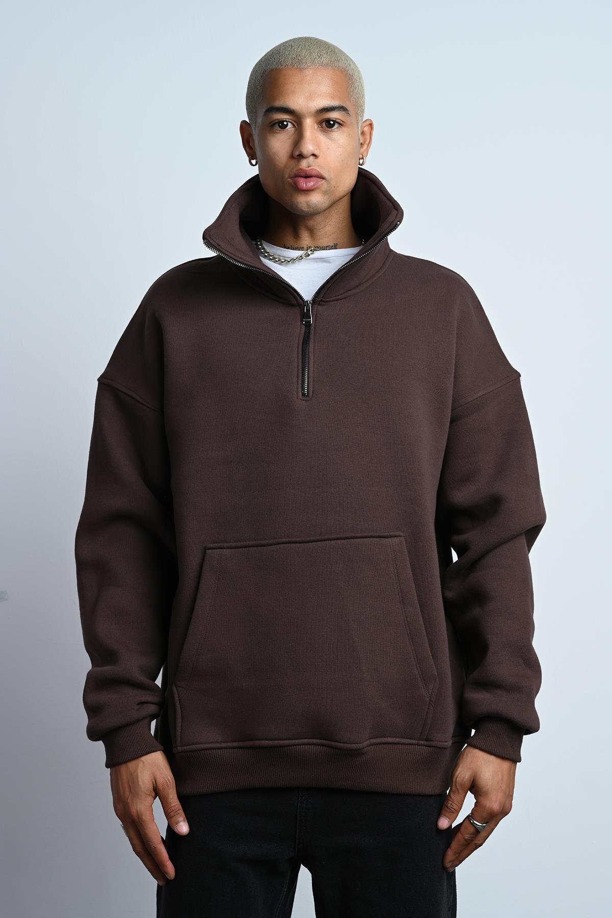 R-5672 Erkek Kanguru Cep Yarım Fermuar Detaylı 3 İplik Sweat