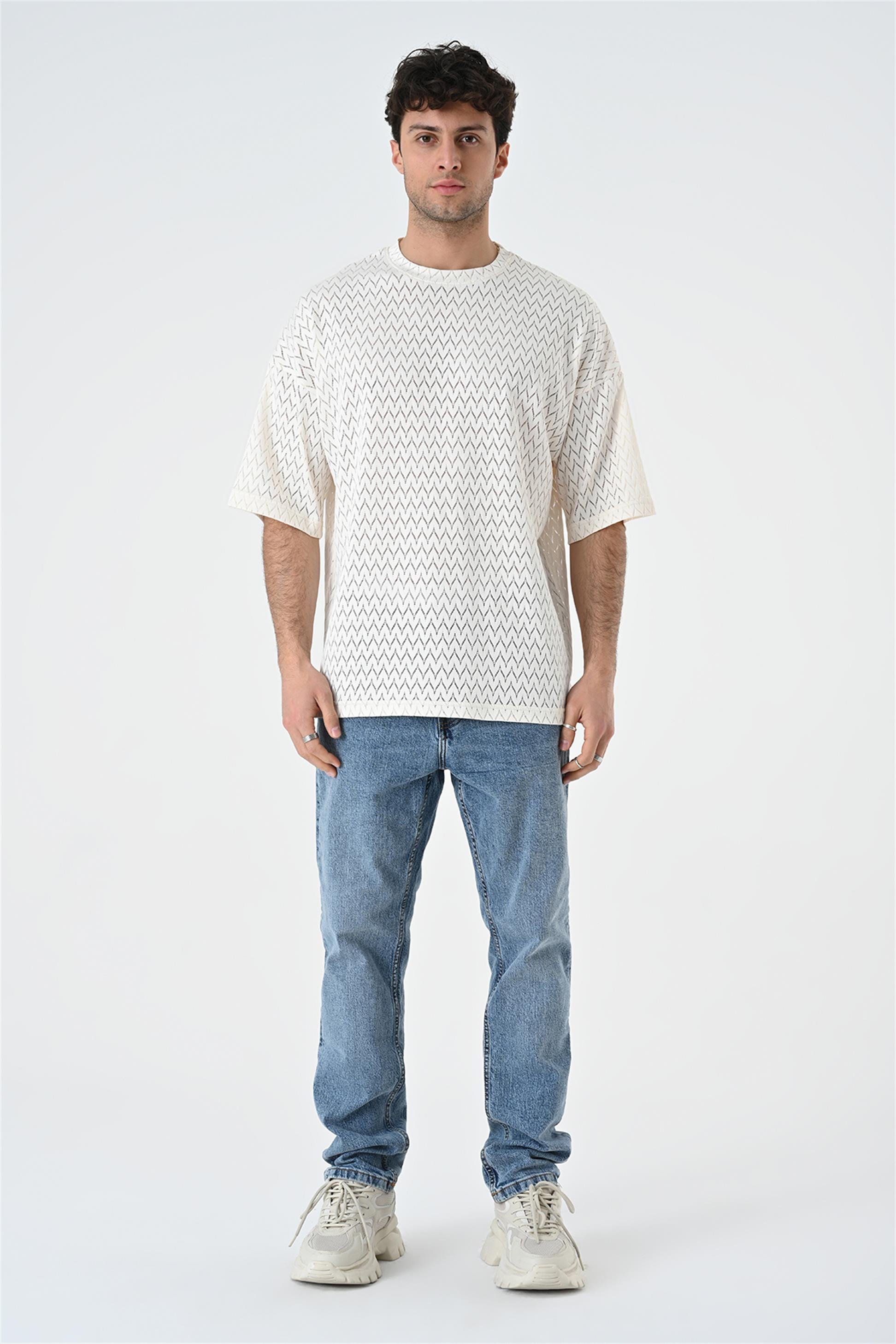 R-5682 Bisiklet Yaka Oversize Dantel T-shirt