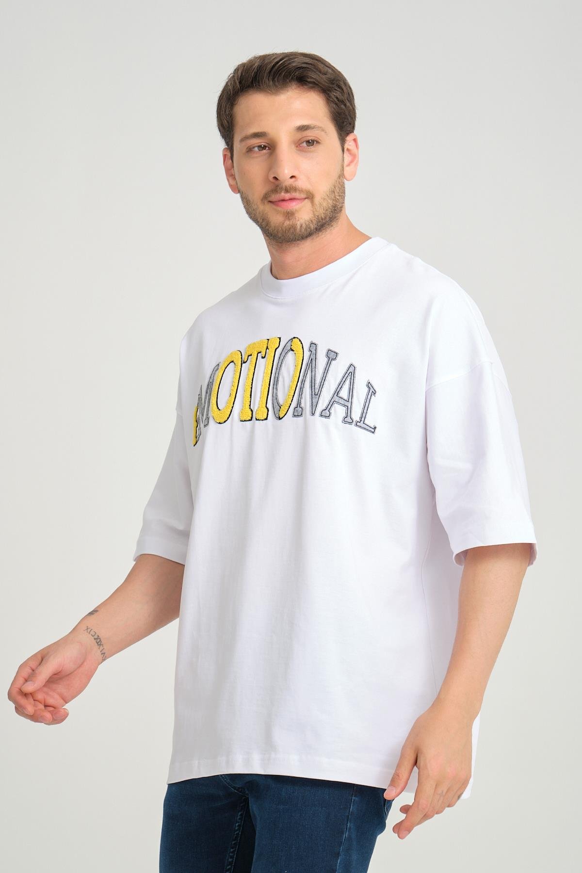 R-5786 Emotıonal Nakışlı Oversize Süprem Tişört