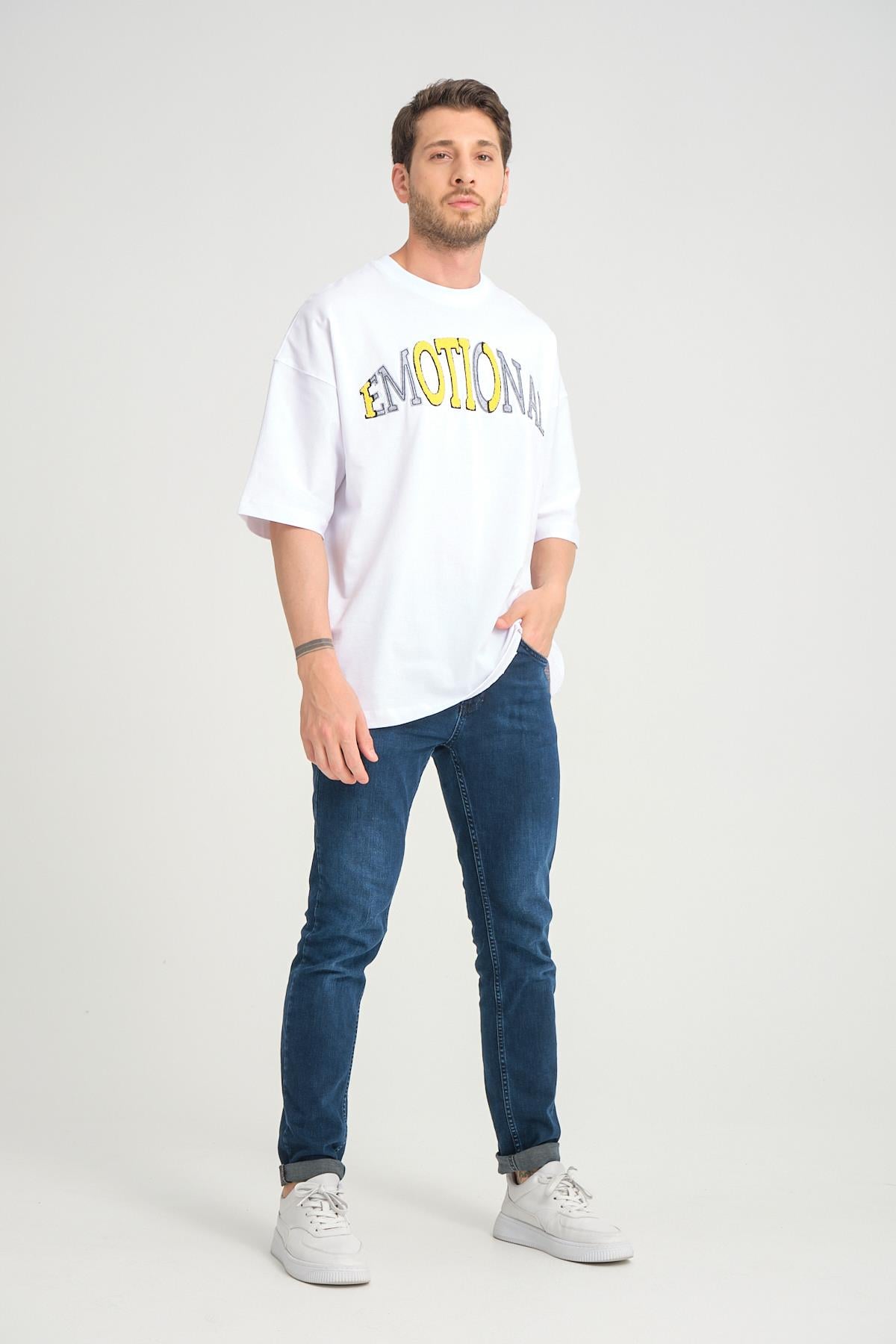 R-5786 Emotıonal Nakışlı Oversize Süprem Tişört