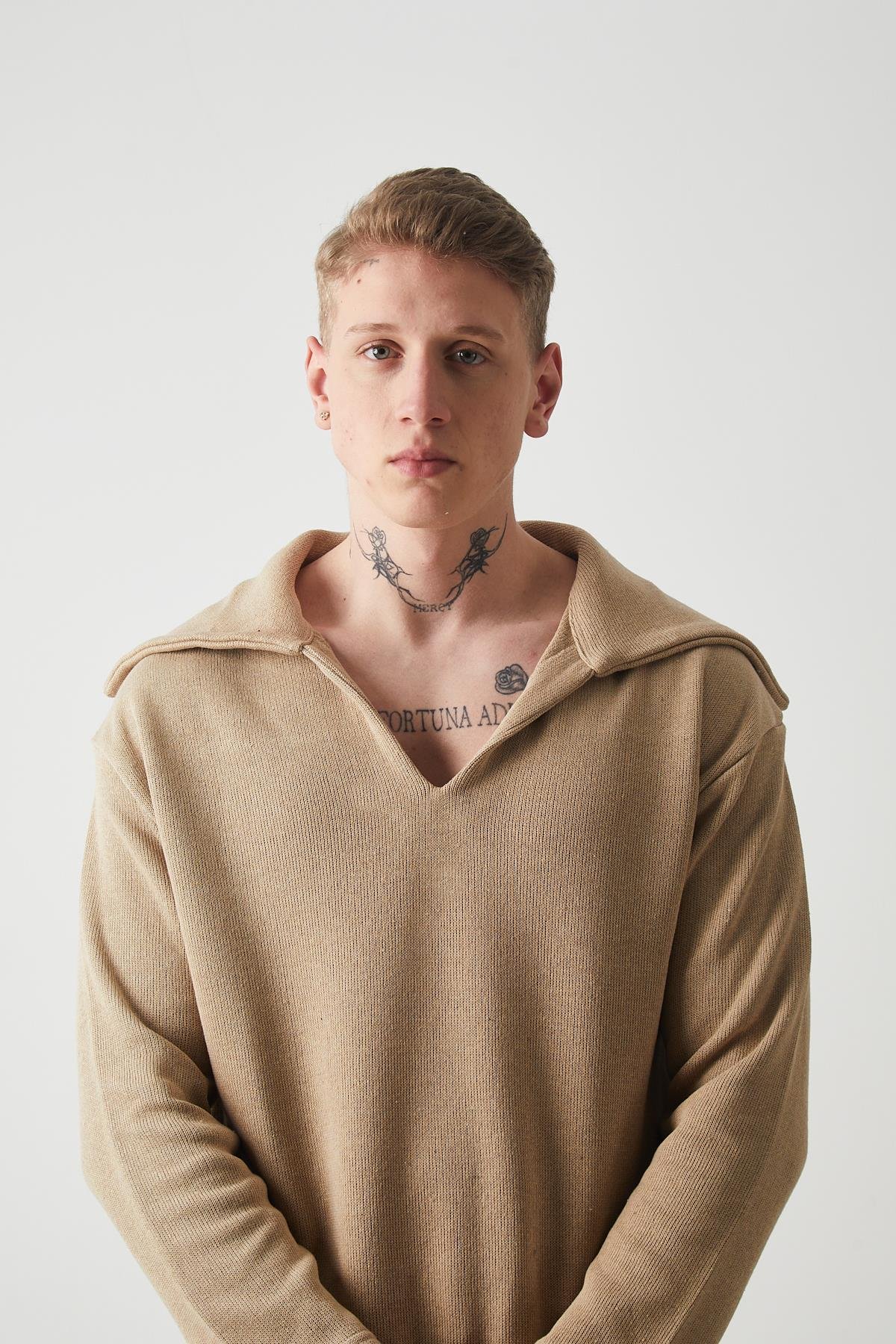 R-5850 Yaka Detaylı Örme Sweat