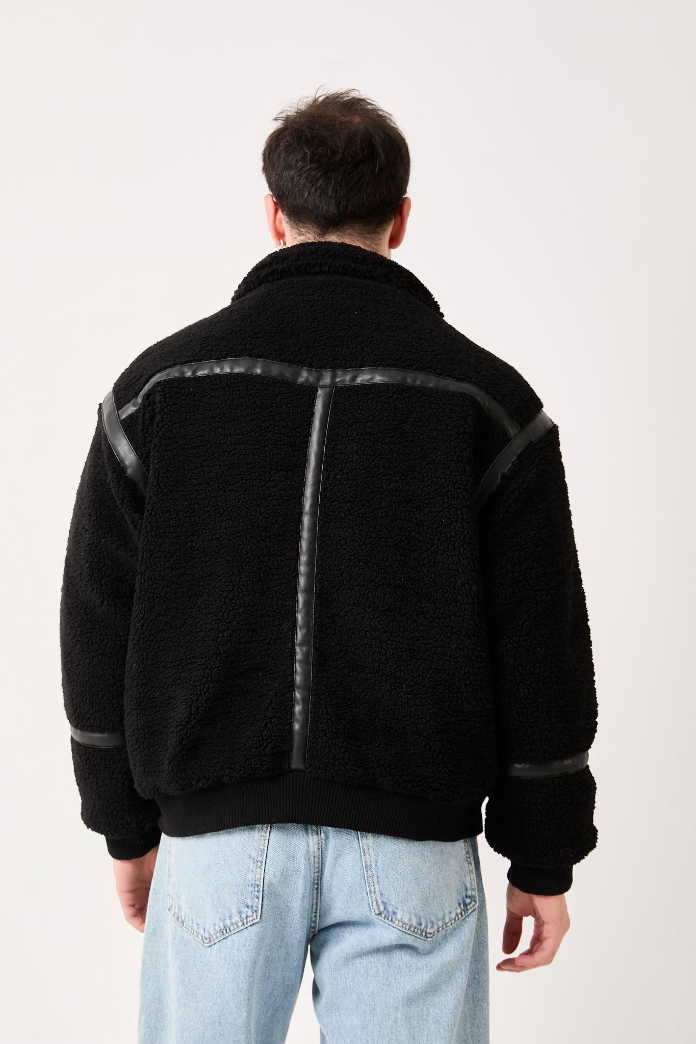 T-5822 Biye Detaylı Peluş Mont