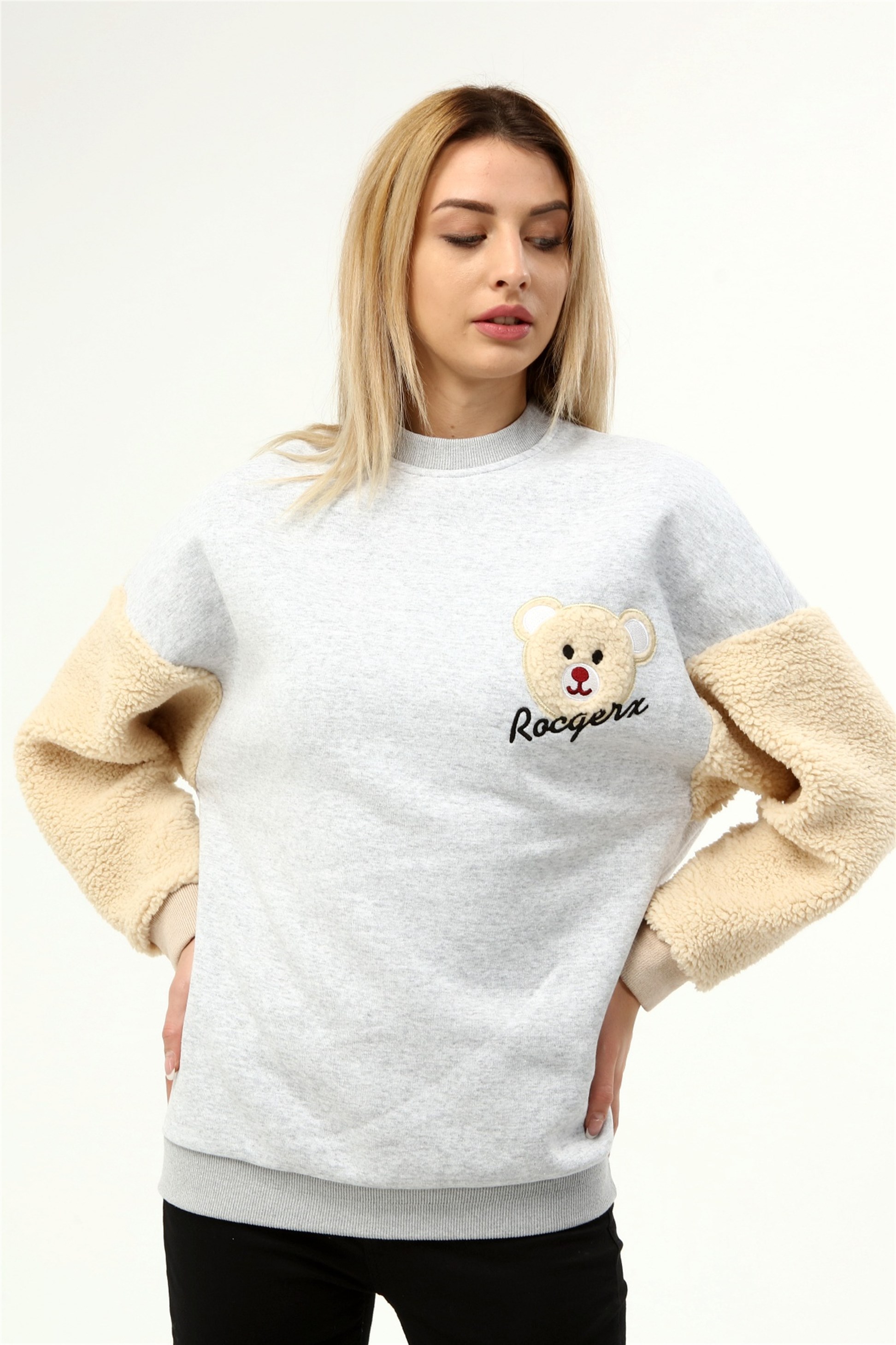 Üç İplik Kolu Peluş Ayıcıklı Oversize Sweatshirt  Q-5483