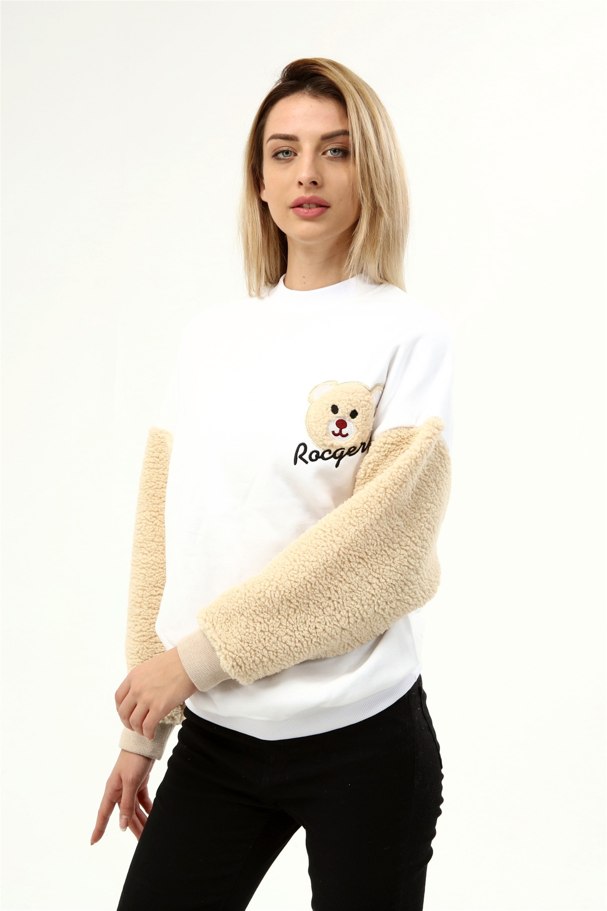 Üç İplik Kolu Peluş Ayıcıklı Oversize Sweatshirt  Q-5483