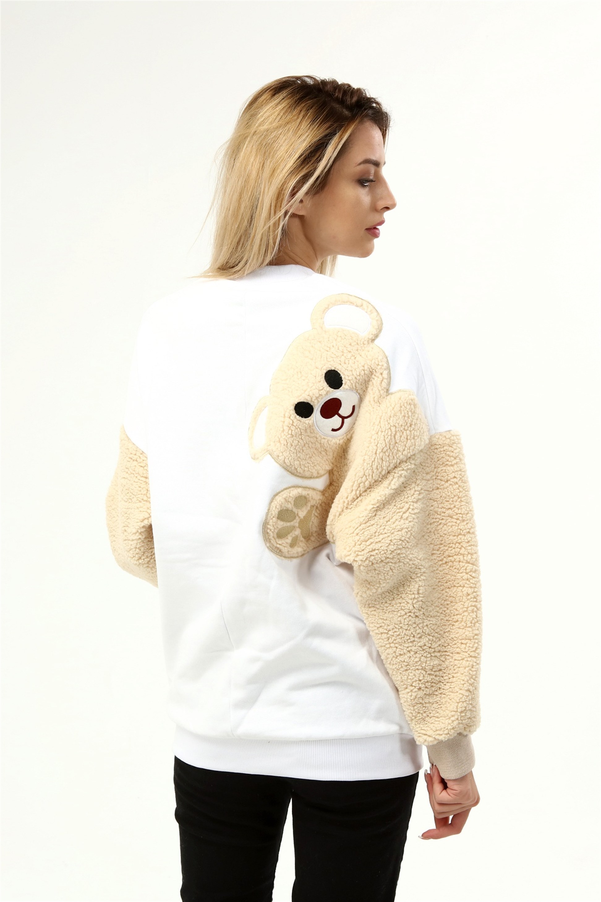 Üç İplik Kolu Peluş Ayıcıklı Oversize Sweatshirt  Q-5483