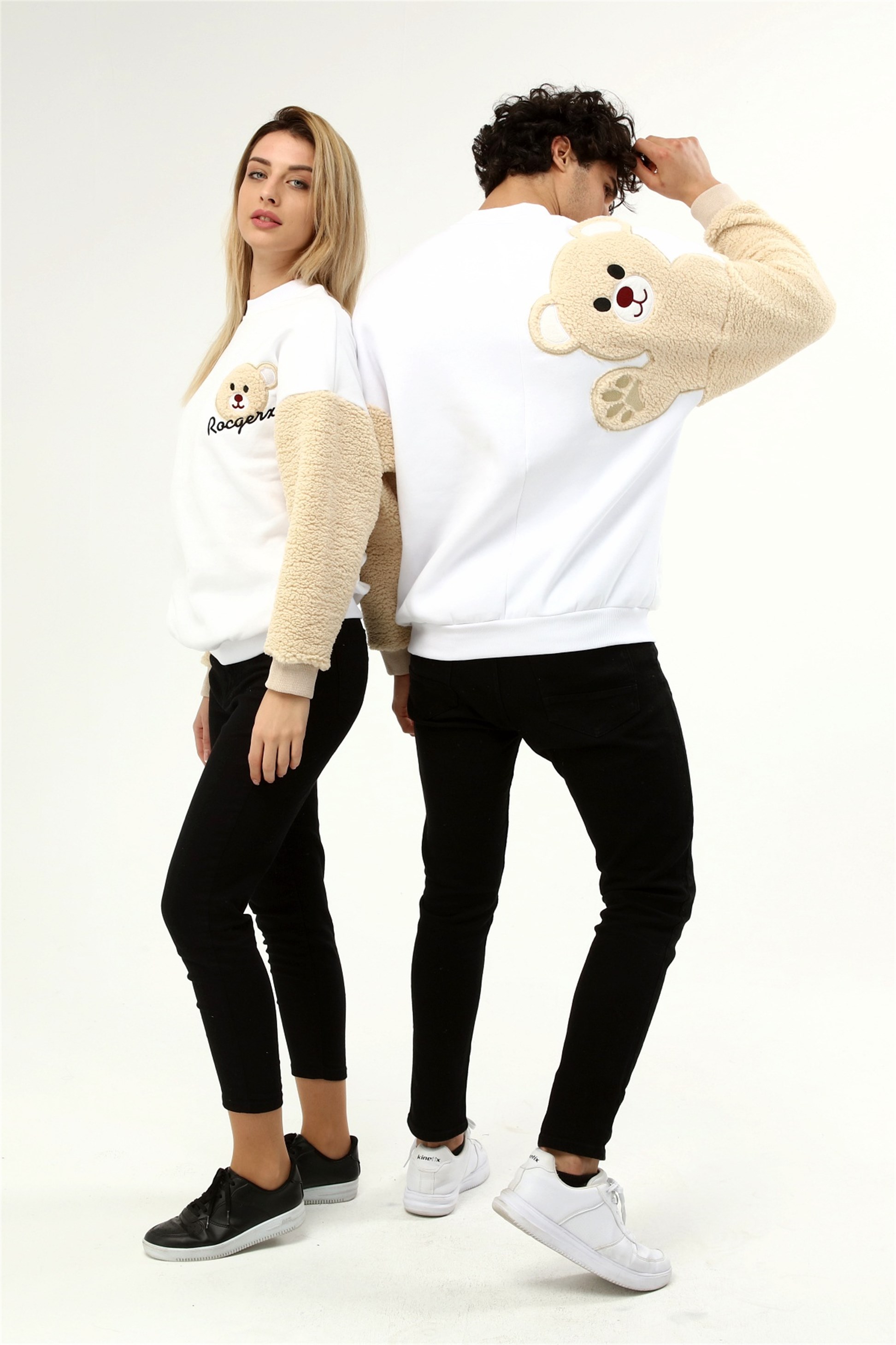 Üç İplik Kolu Peluş Ayıcıklı Oversize Sweatshirt  Q-5483
