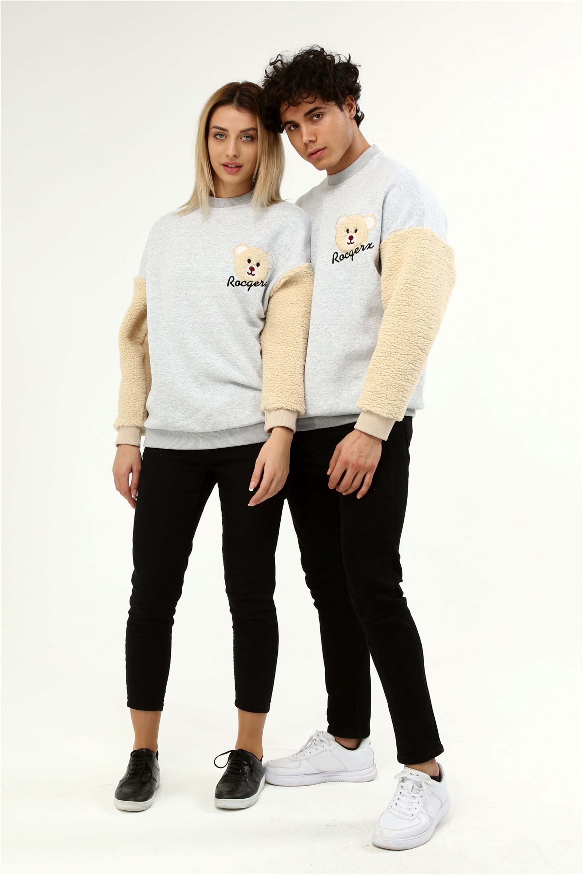 Üç İplik Kolu Peluş Ayıcıklı Oversize Sweatshirt  Q-5483