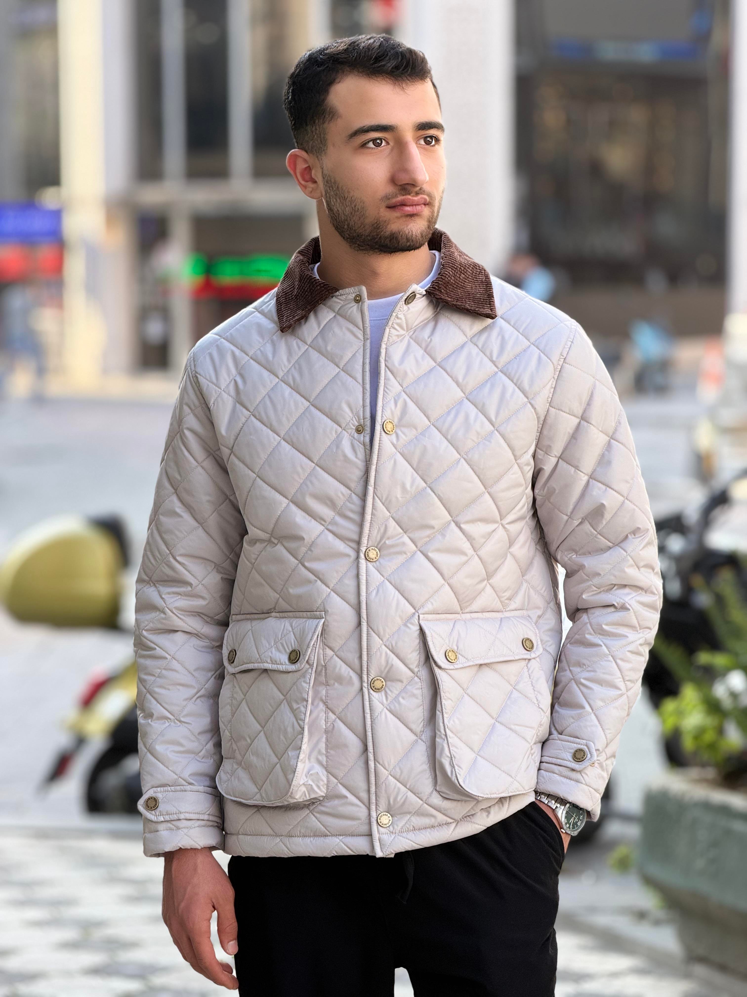 X-2033 Yaka Garni Detaylı Astarlı Kapitone Mont