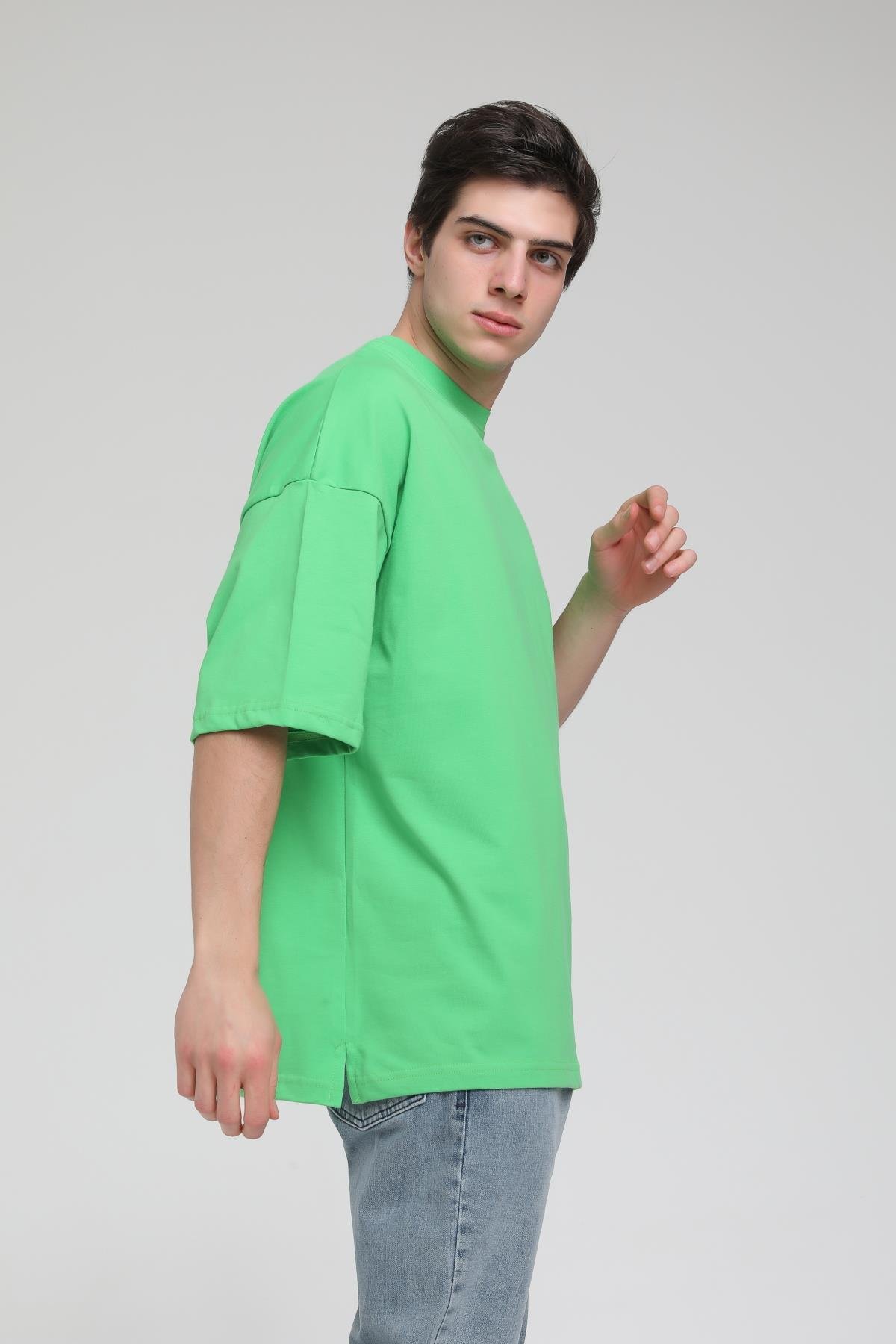 Yan Yırtmaç Detaylı Oversize Basic T-shirt  R-5543
