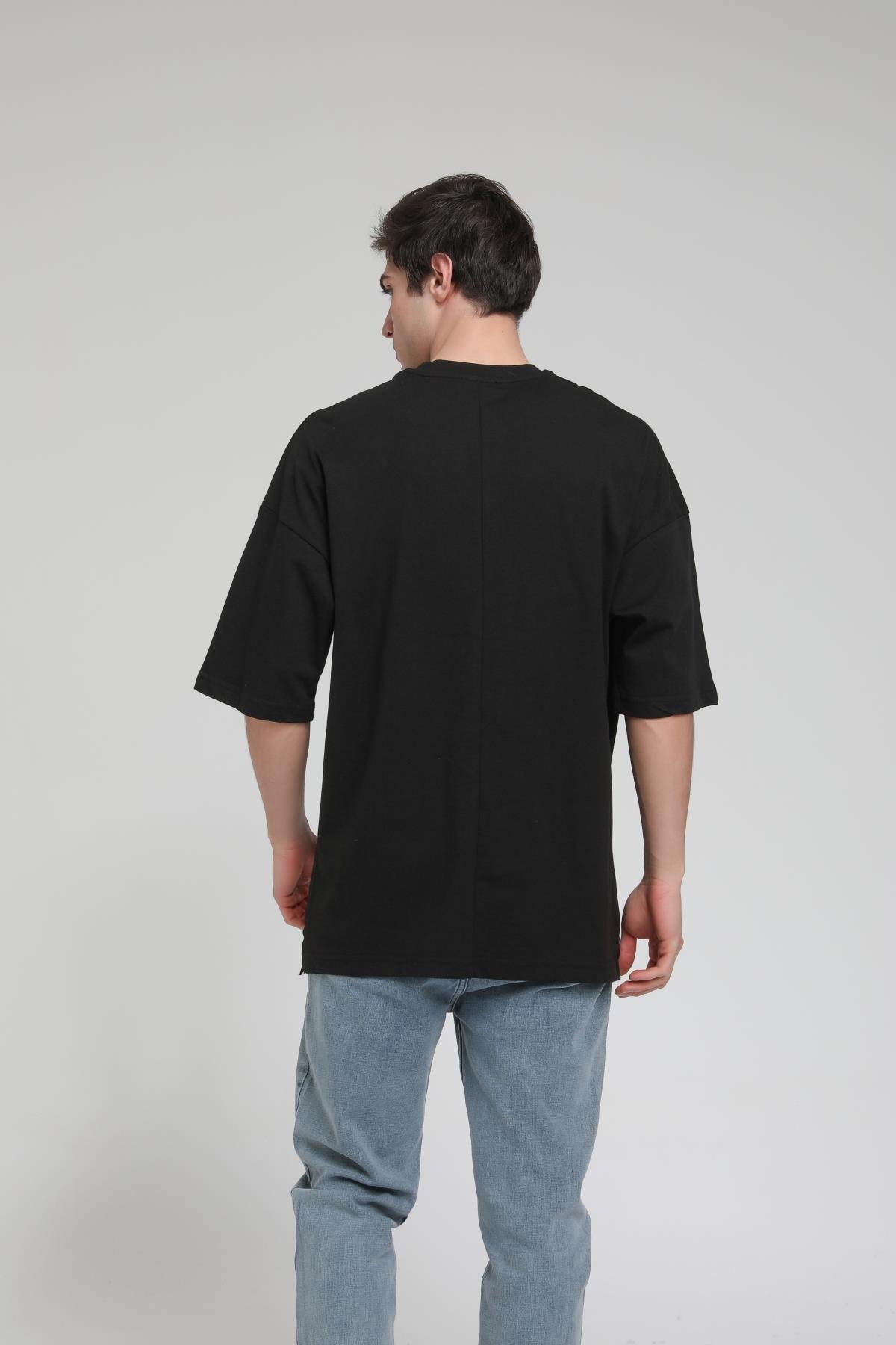Yan Yırtmaç Detaylı Oversize Basic T-shirt  R-5543