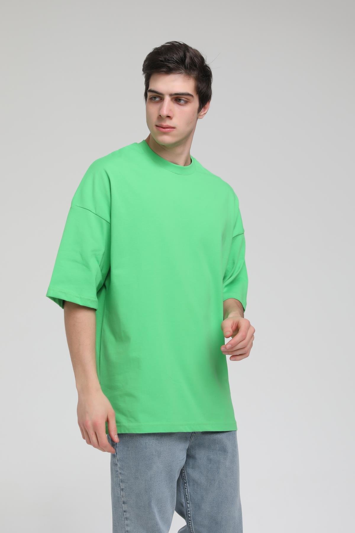 Yan Yırtmaç Detaylı Oversize Basic T-shirt  R-5543