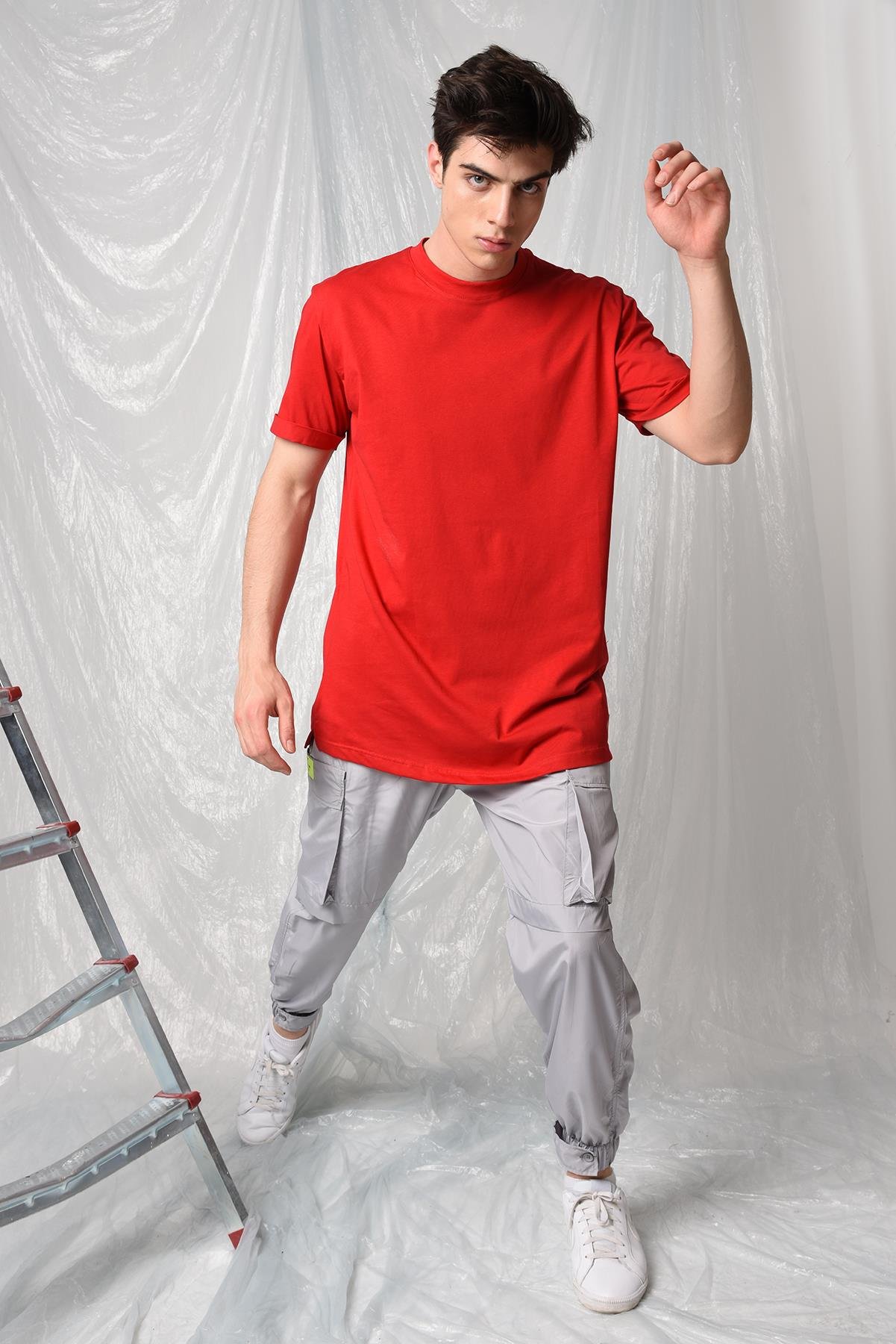 YANDAN YIRTMAÇLI BASİC  T-SHİRT R-5167