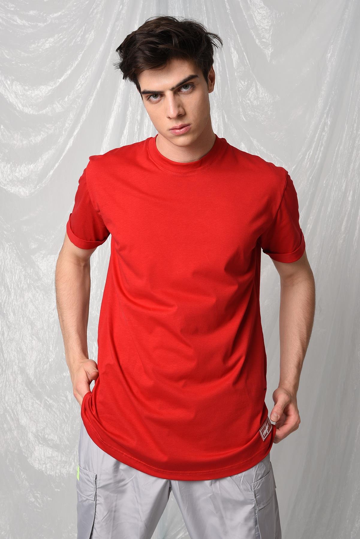 YANDAN YIRTMAÇLI BASİC  T-SHİRT R-5167