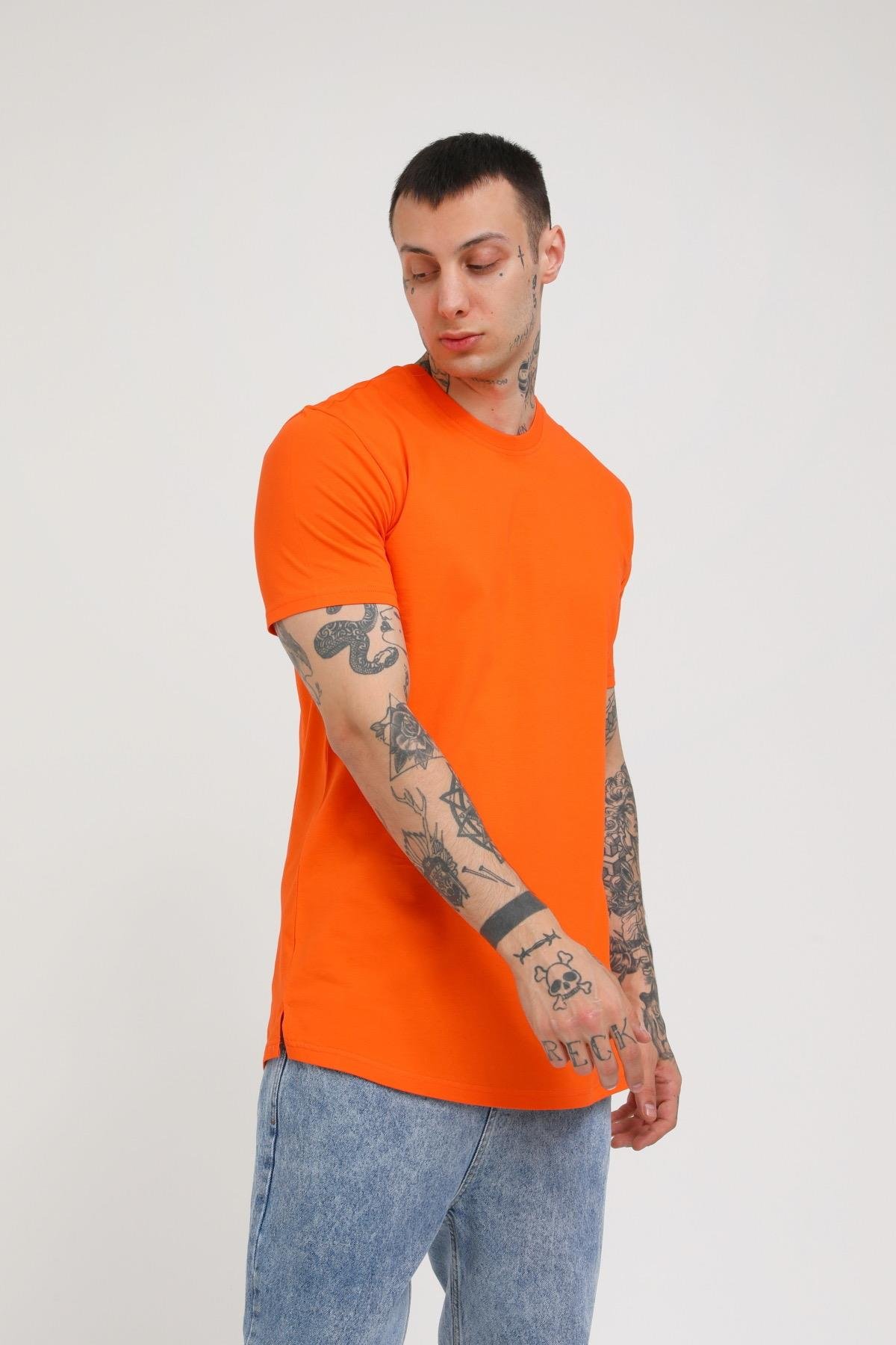 YANDAN YIRTMAÇLI BASİC  T-SHİRT R-5167
