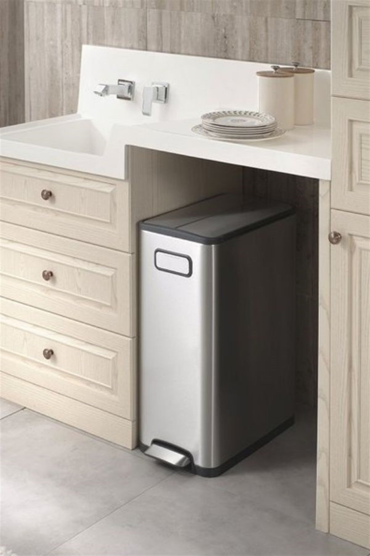 Primanova Ecofly Dikdörtgen 30 Litre Pedallı Çöp KovasıBanyo Aksesuar Çöp KovalarıPrimanova