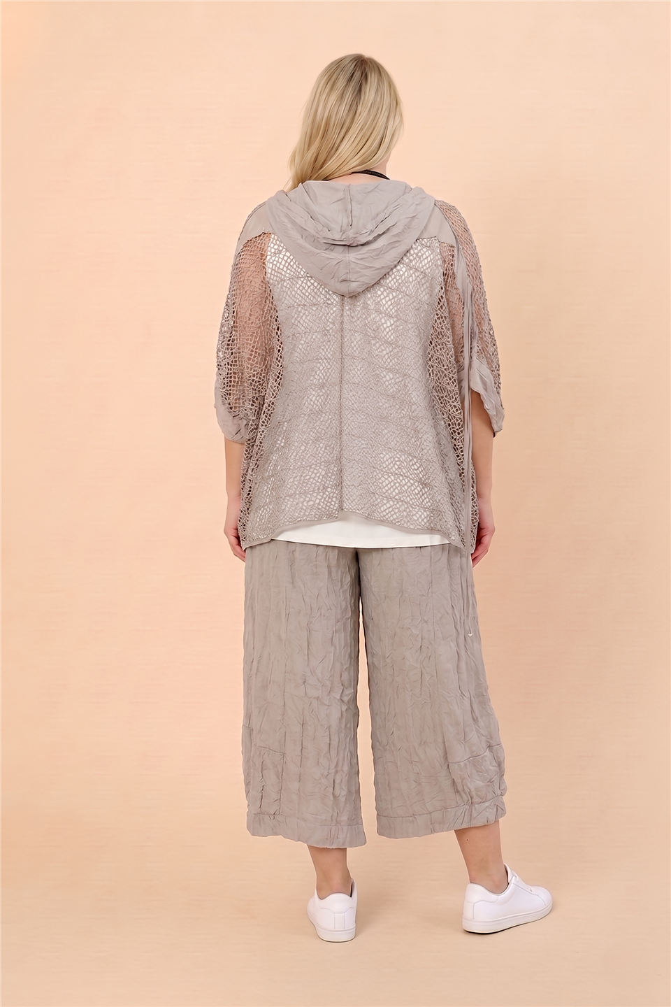 24074 ÖRME  GARNİLİ FİLE CEKET