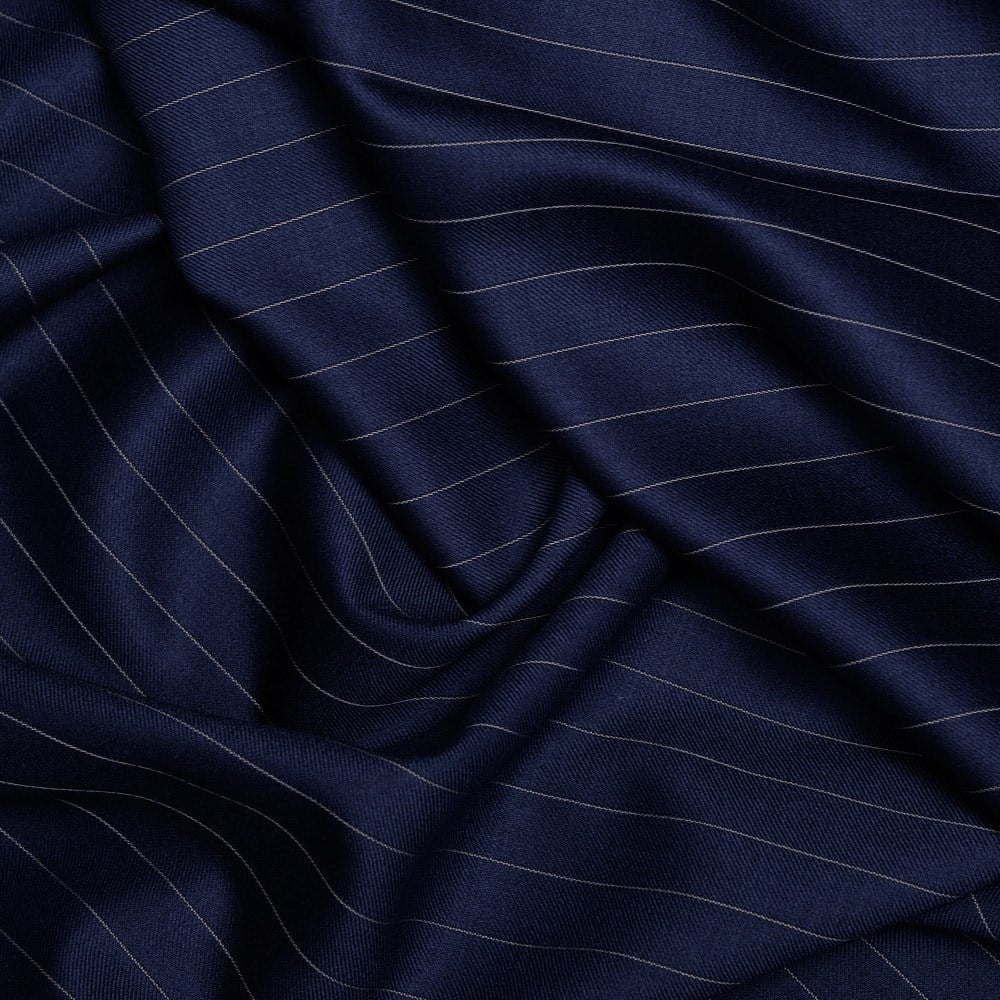 Dormeuil Kupon Lacivert Zemin Bej Çizgili 79