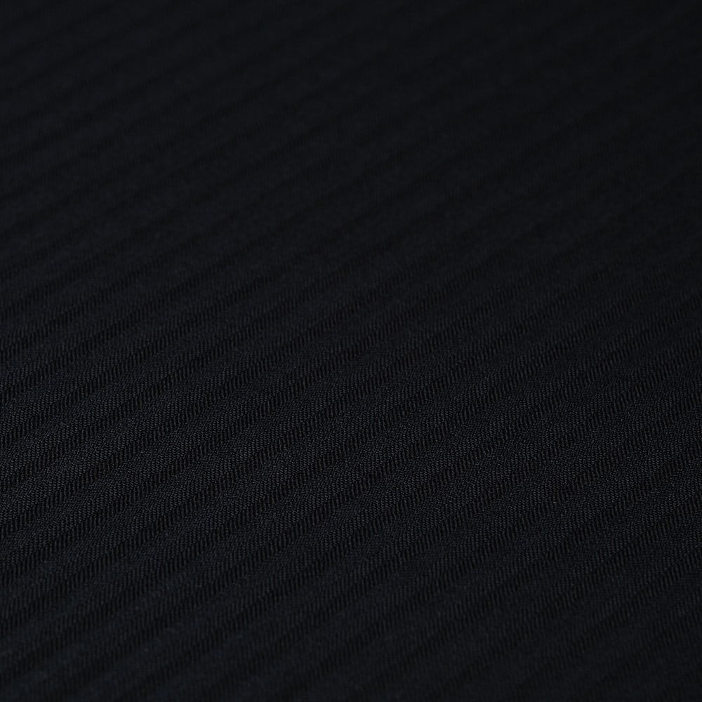 Dormeuil Kupon Siyah Zemin Petrol Mavisi Çizgili 44