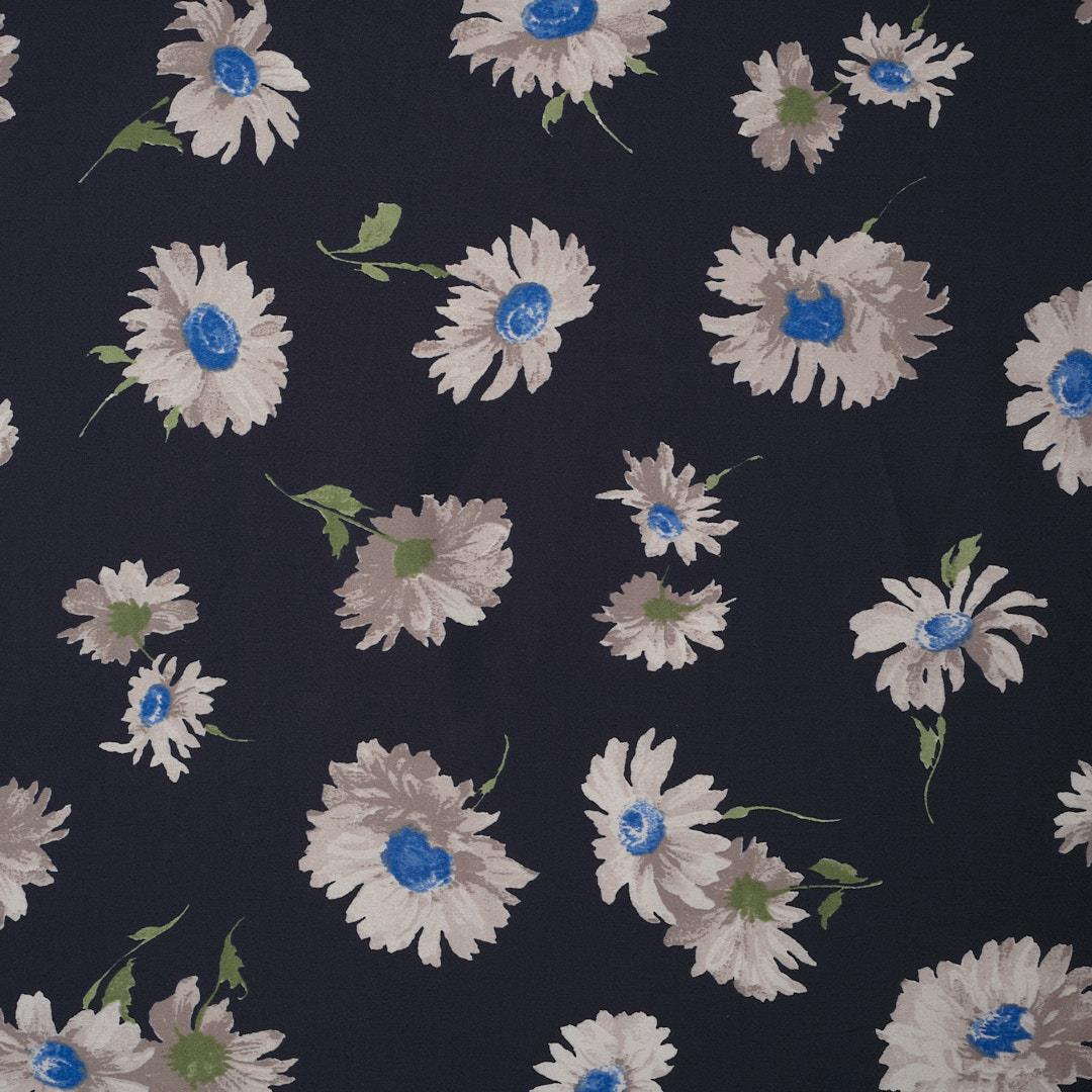 İtalyan Koton Saten Emprime Kumaş 02