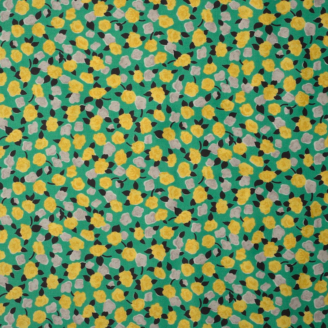 İtalyan Koton Saten Emprime Kumaş 09