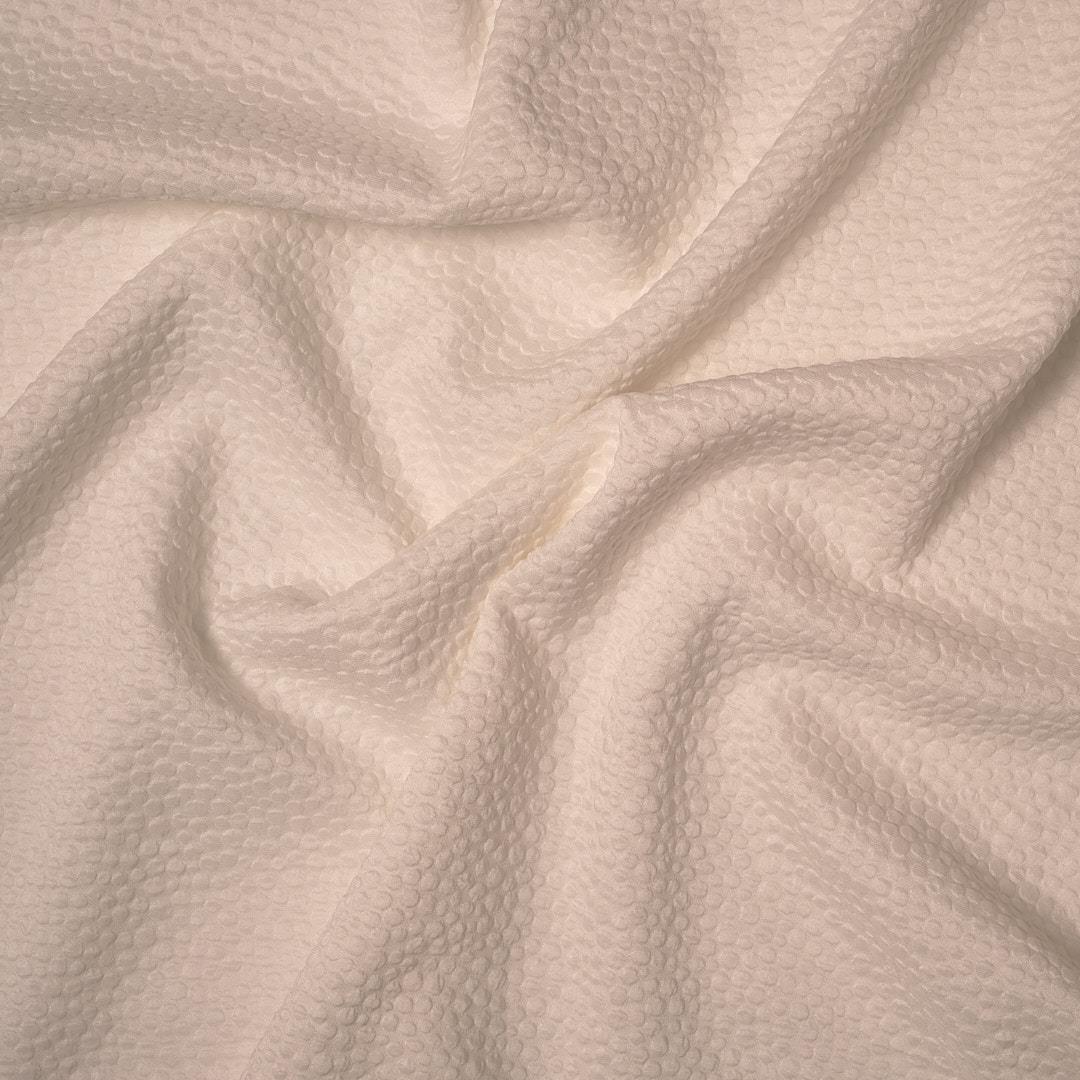 Jakar Puantiyeli Kumaş Bej 03