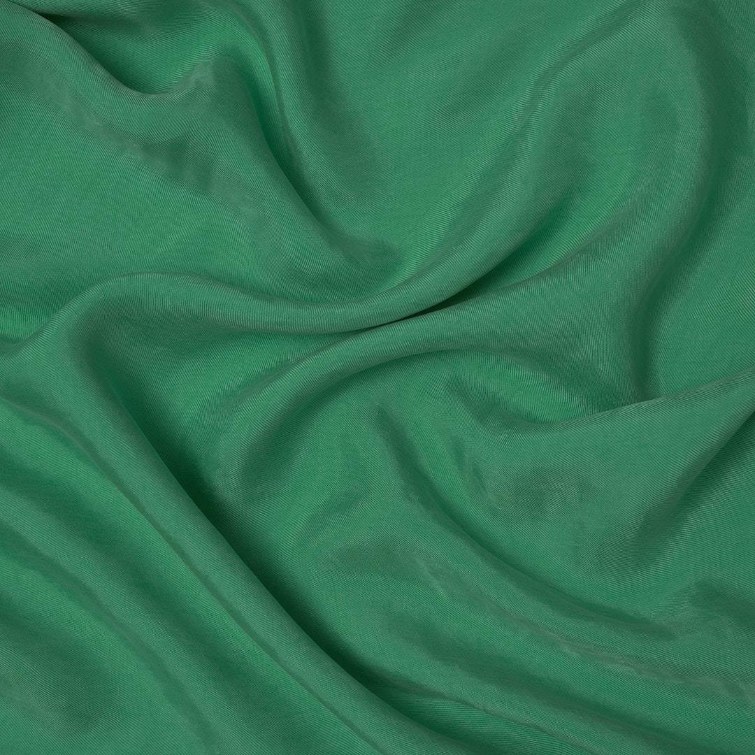 Kupra (Cupro) Kumaş Çimen Yeşili 18