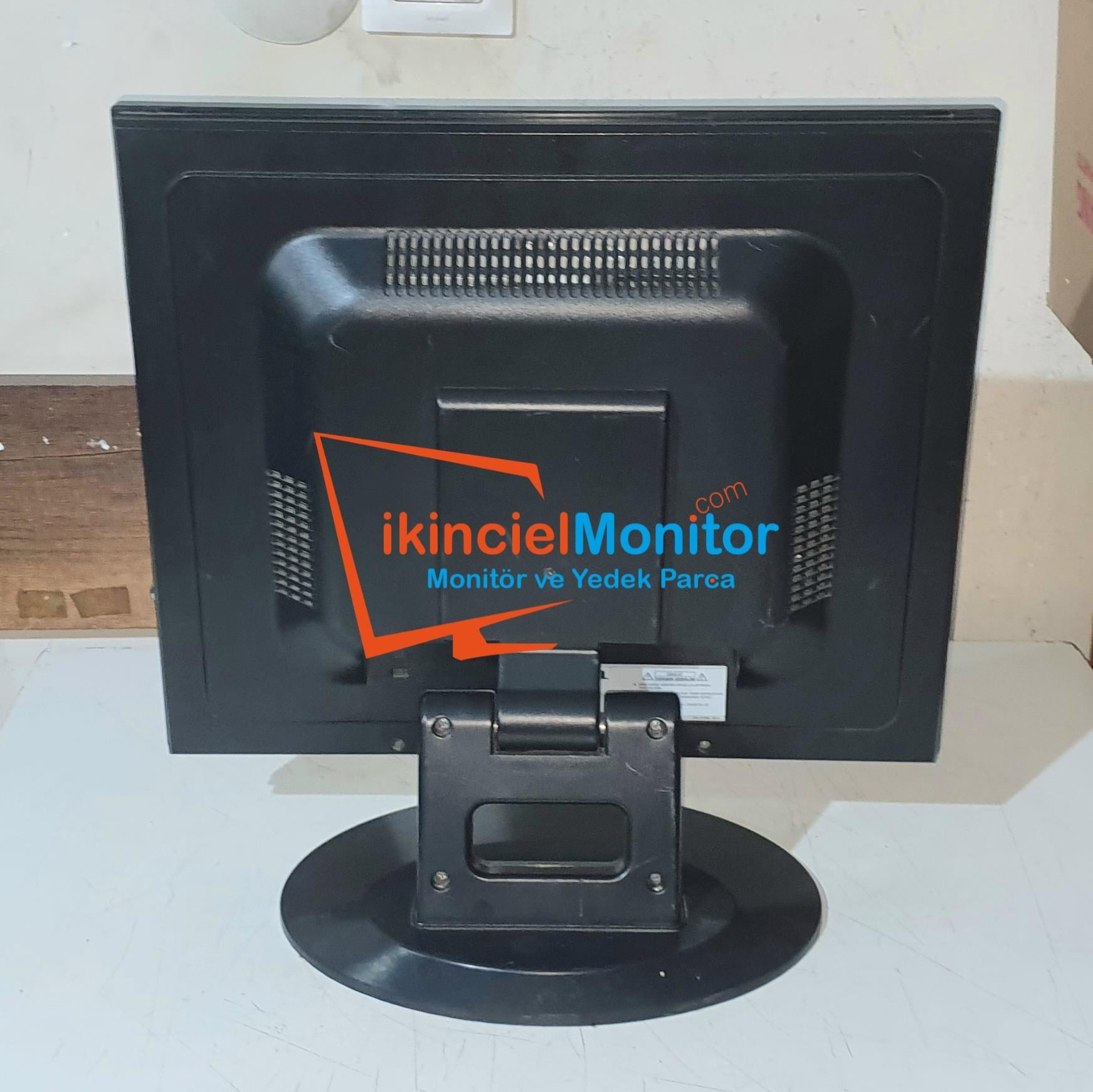 17 inç LCD Kare Monitör 12 Volt 2.El | Çetinnet Bilişim