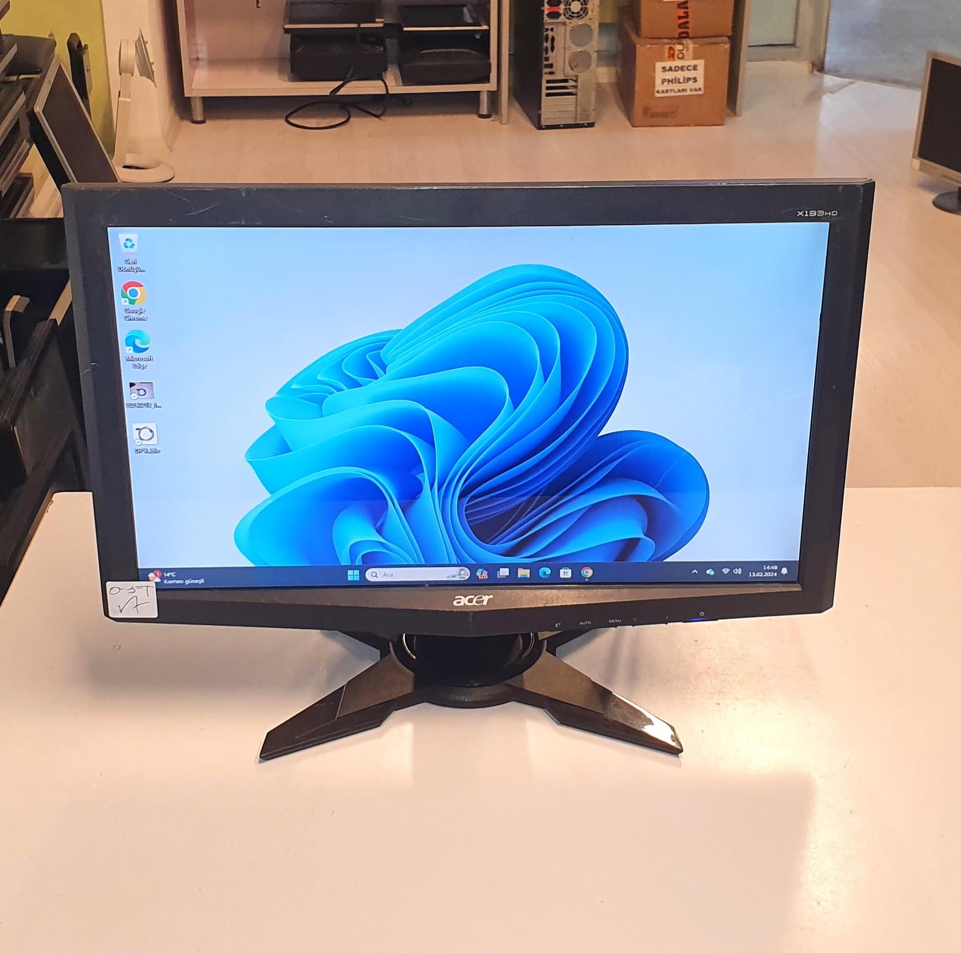 Acer X193HQ 18.5 inç LCD Monitör 2.El 