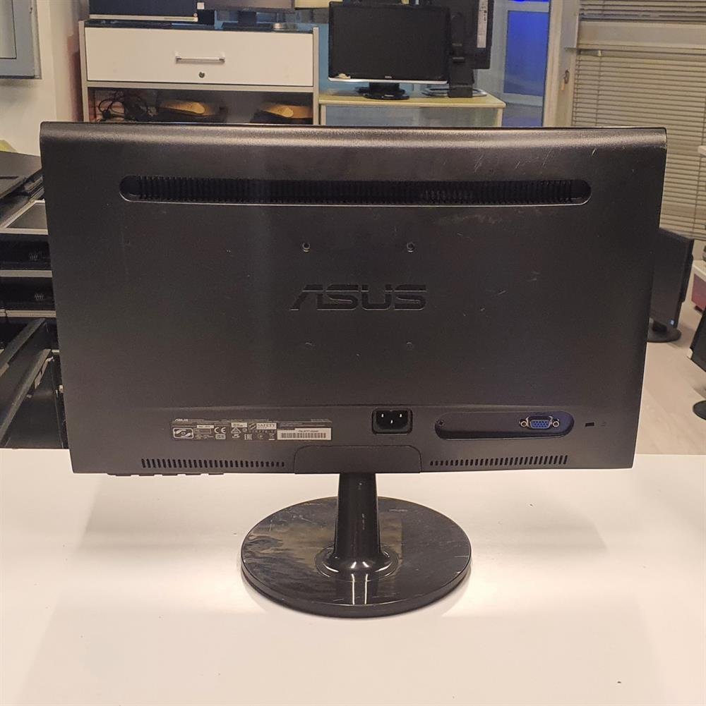 ASUSASUS VS197DE 18.5 inch 5ms HD LED Monitör VGA ÇIKIŞLI2.EL Temiz Monitör2.El Asus VS197DE 18.5 inç 5ms HD LED Monitör VGA Girişli