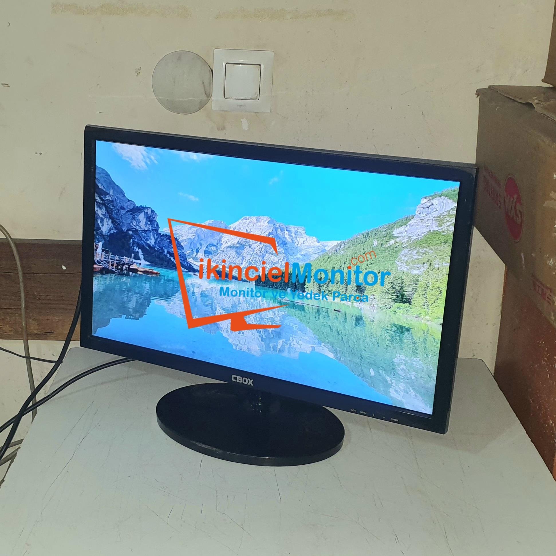 HDMI Girişli 21.5