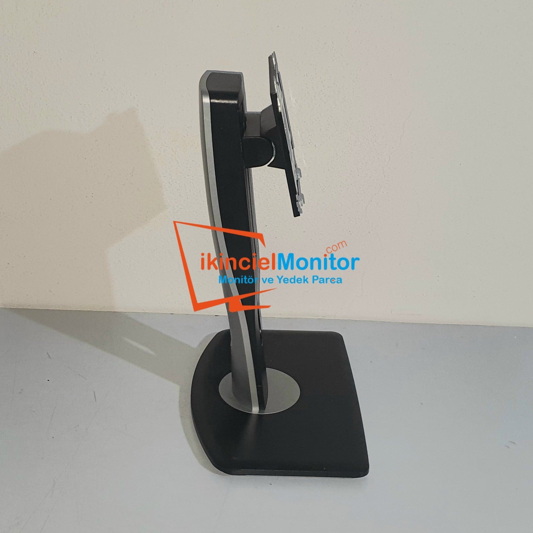 DELL Monitör Ayağı Standı 17 ile 24 inç Arası Uygundur