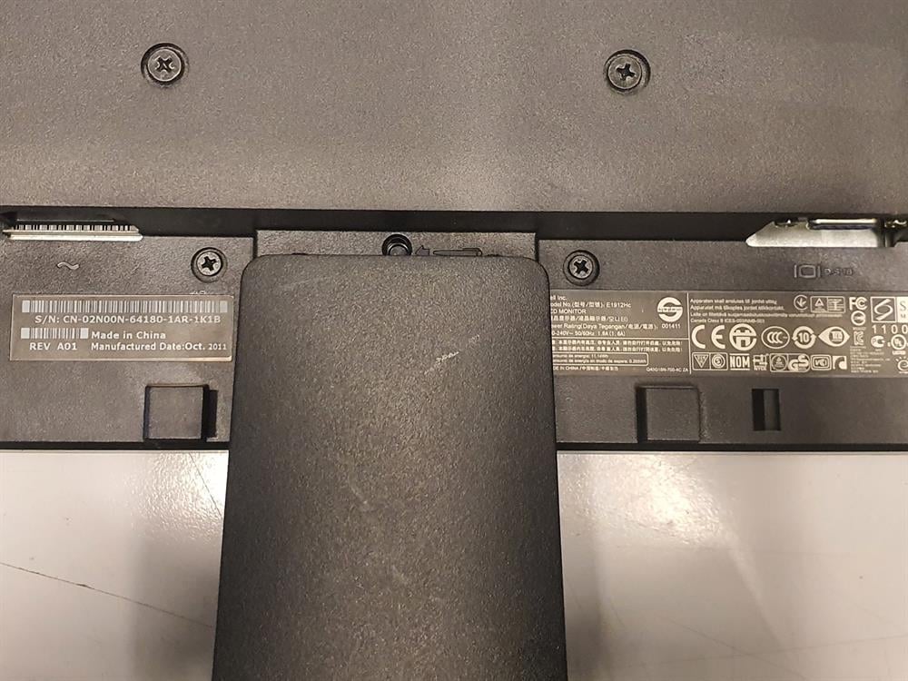 DELLDell E1912Hc 18.5 inç Led Monitör Hafif KusurluKamera Monitörleri2.El Dell E1912Hc 18.5 inç Led Ekran Monitör Vga Girişli