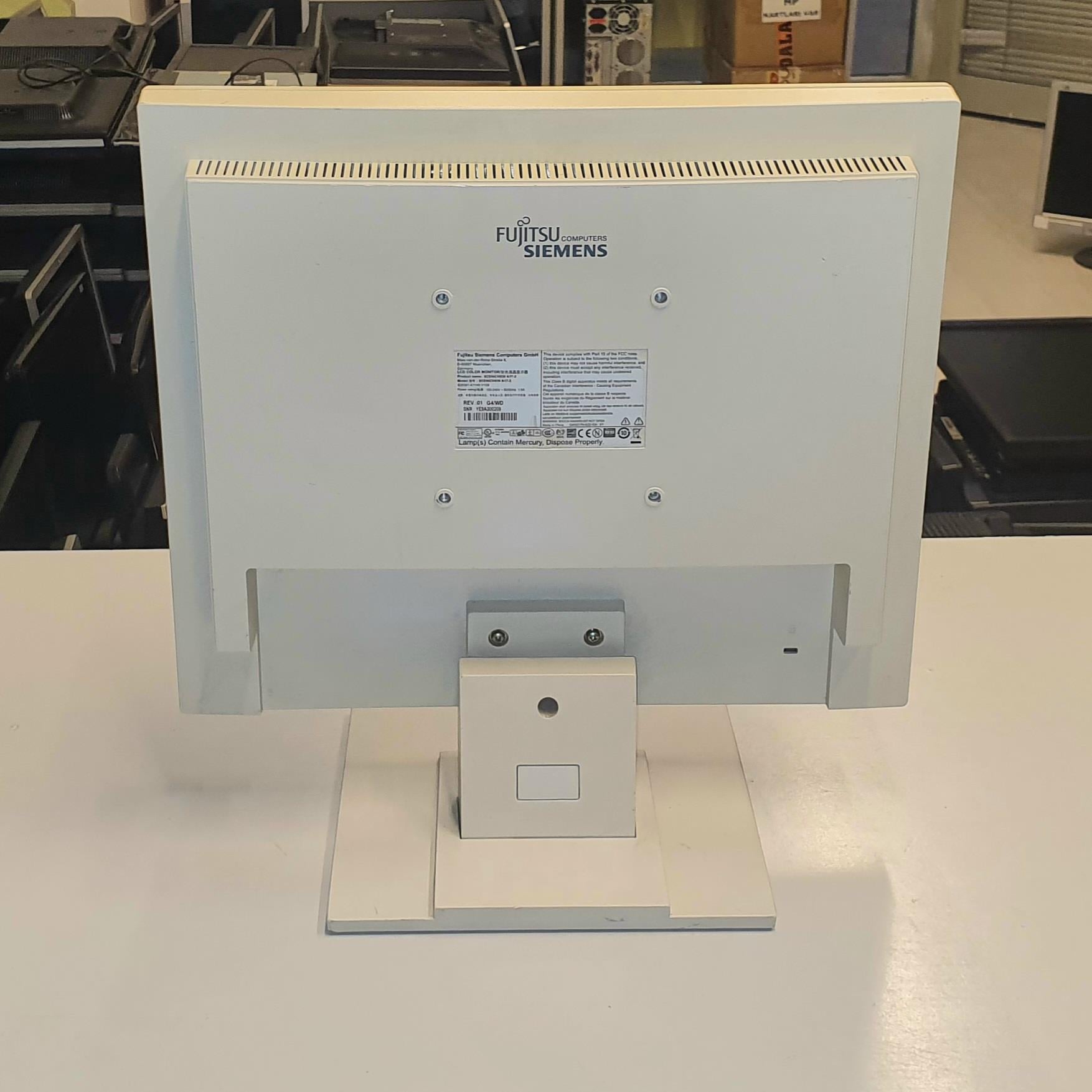 Fujitsu A17-3 17 inç Lcd Kare Ekran Monitör 2.El