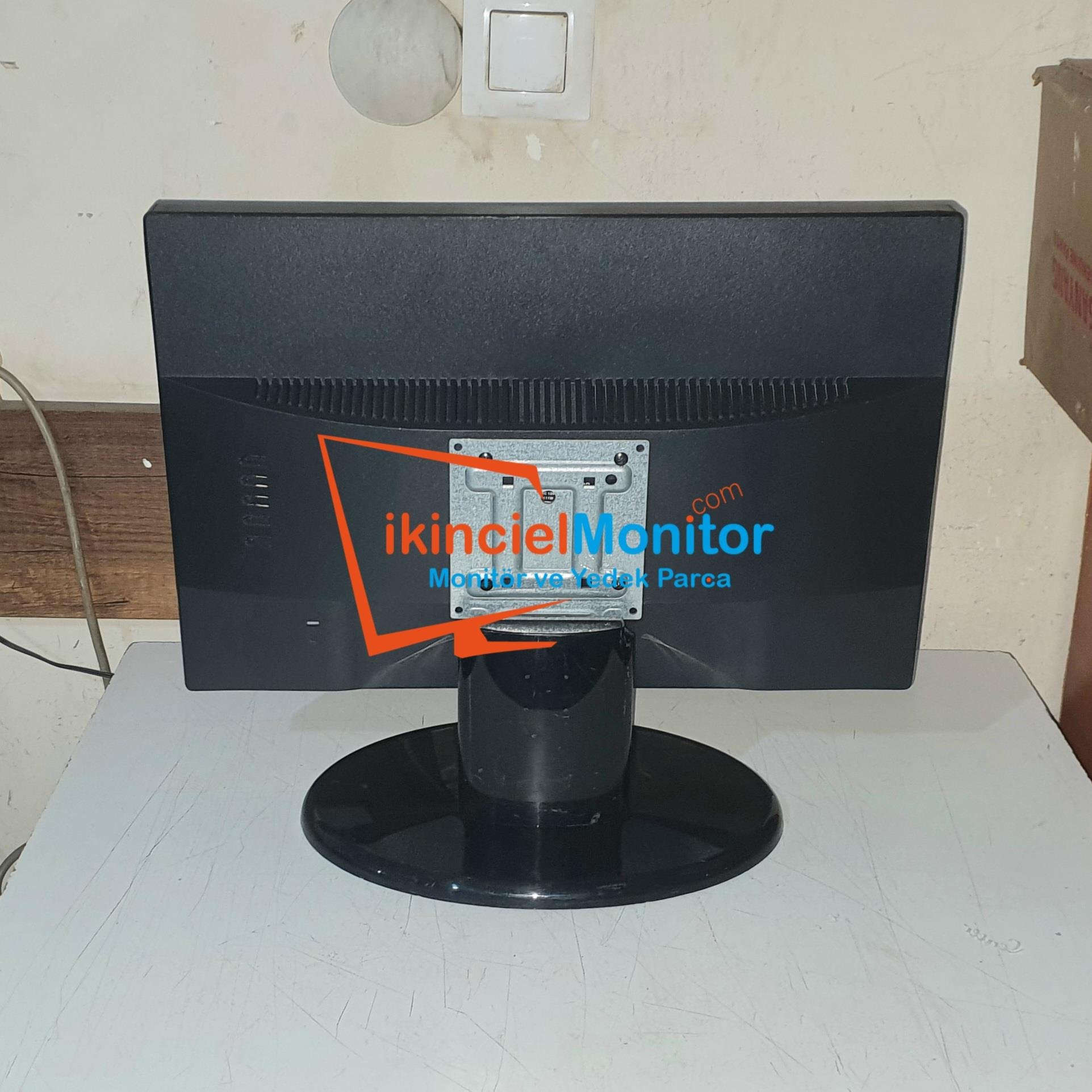 HDMI Girişli 19