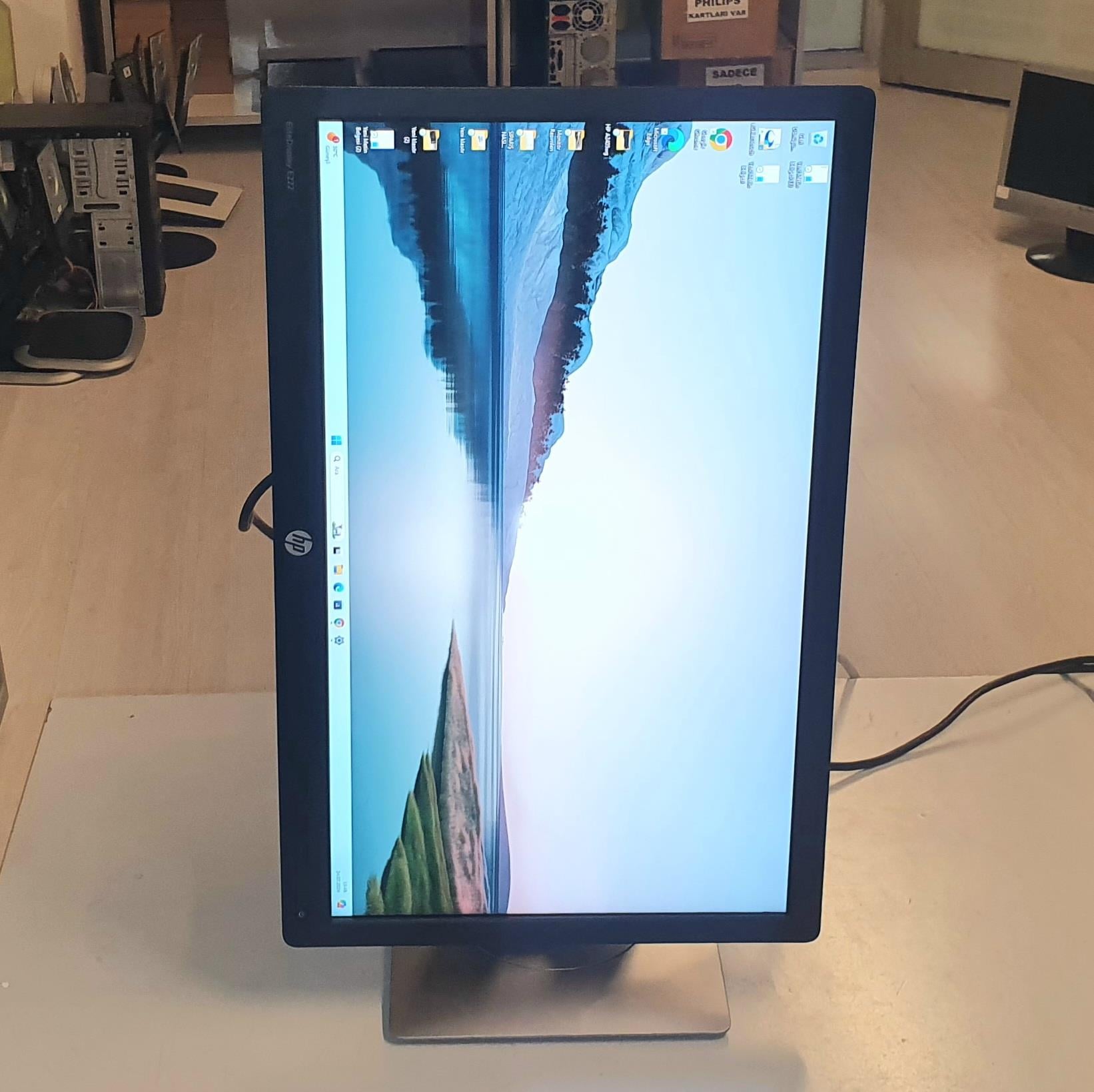 HP EliteDisplay E222 21.5 inç LED IPS Monitör VGA DP HDMI