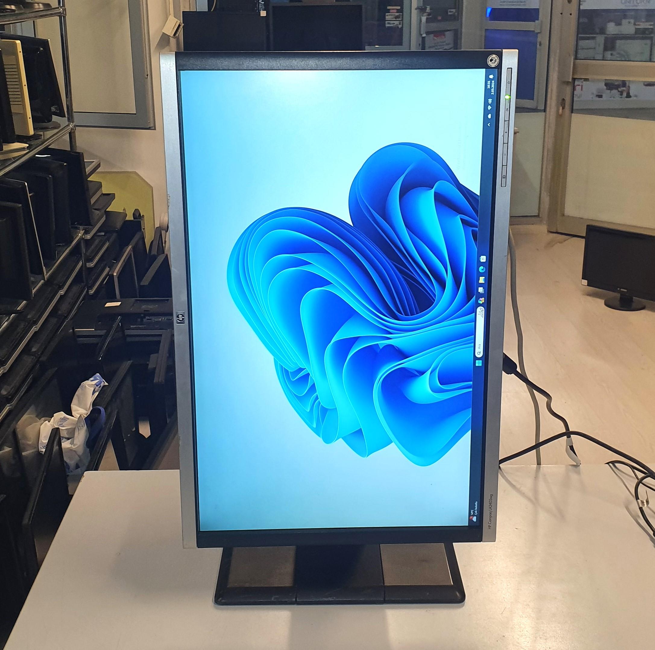 HP LA2405wg 24 inç LED Monitör VGA DP DVI Pivot Ayaklı
