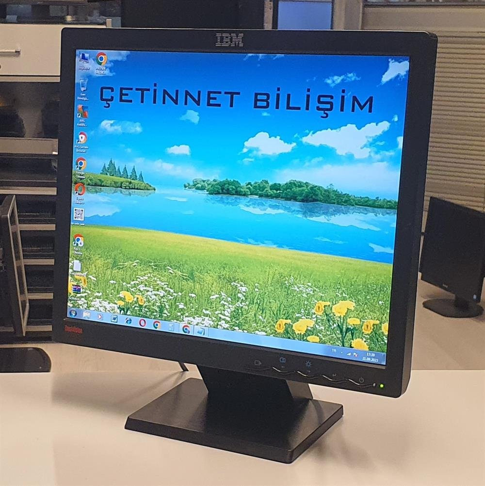IBMLenovo 17 inç Lcd Kare Monitör2.EL Temiz Monitör2.El Lenovo 17 inç Lcd Kare Ekran Güvenlik Kamera Monitörü
