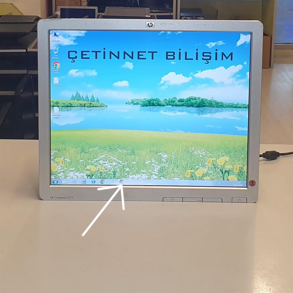 ikincielmonitor.com17 inç Lcd Kare Monitör Vga Girişli KusurluDefolu Monitör2.El 17 inç Lcd Kare Monitör Vga Girişli Kusurlu Ayaklı Ayaksız