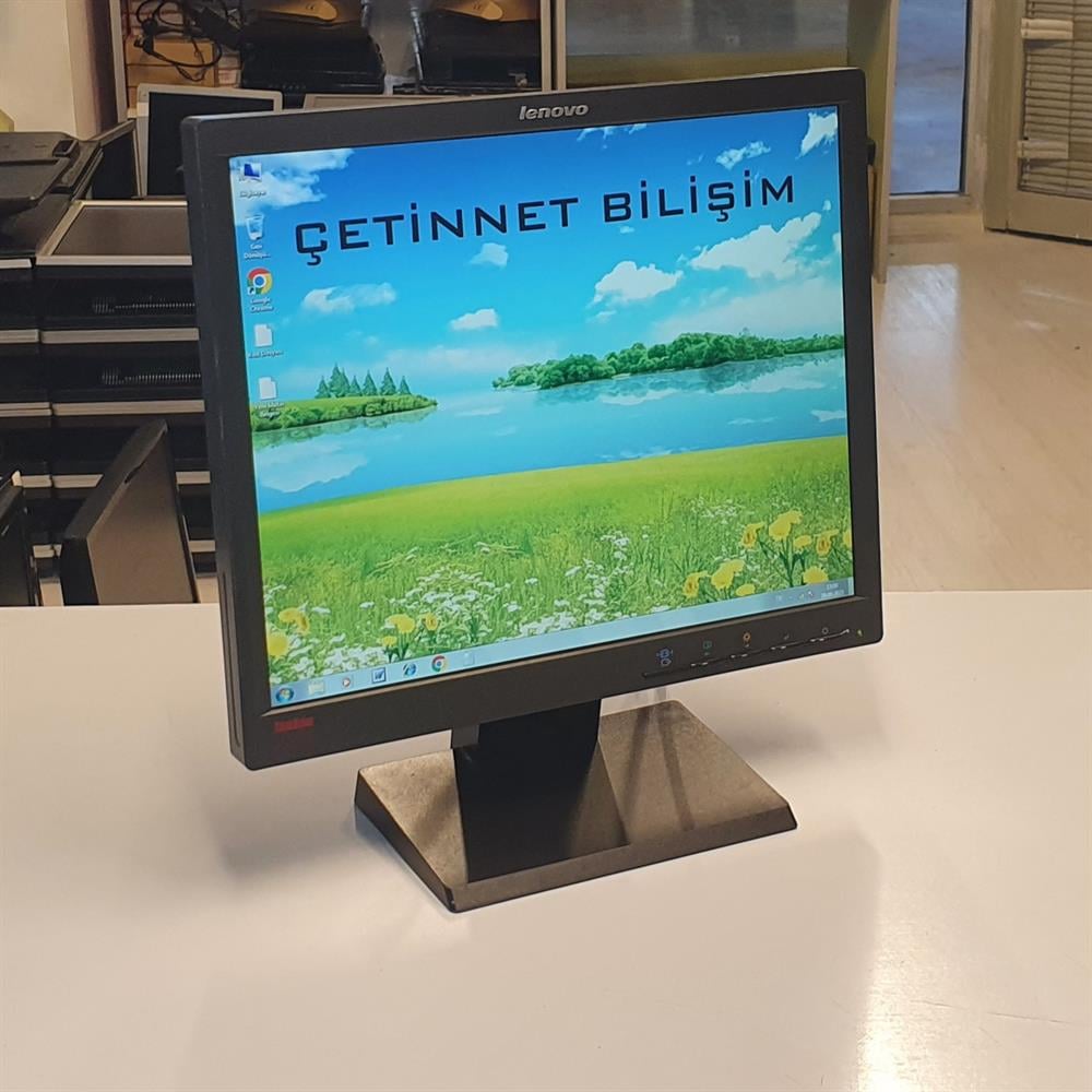LENOVO17 inç Lcd Kare Monitör2.EL Temiz MonitörPhilips 170V 17 inç LCD Kare Güvenlik Kamera Monitörü 2.El
