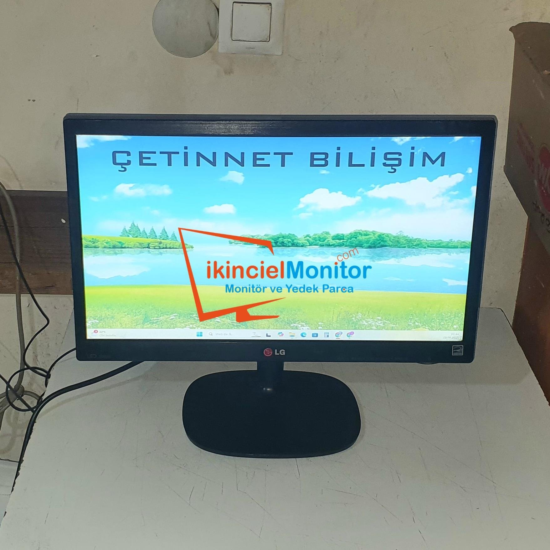 LG 20M35A-B 20
