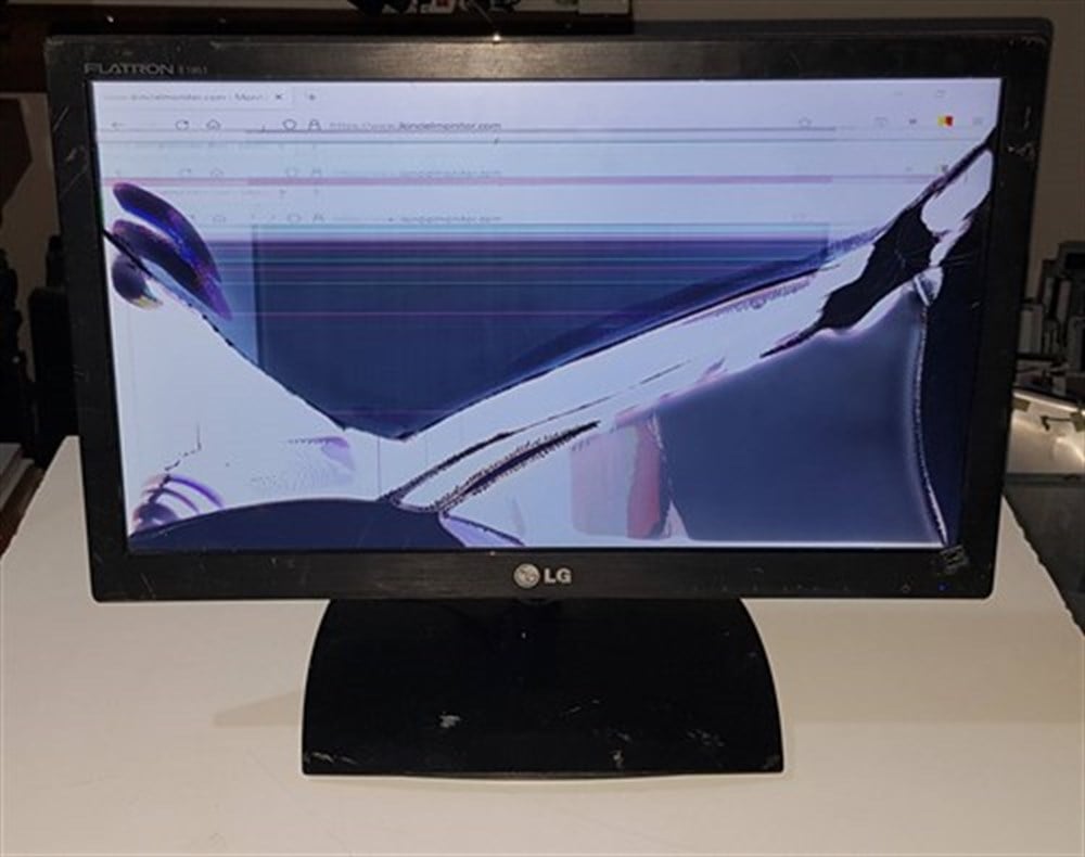 LG FLATRON E1951S-BN 18.5 inch LED MONİTÖRÜN VGA GÖRÜNTÜ KARTI GRAFİK KARTI ANAKART 715G4951-M02-000-004I