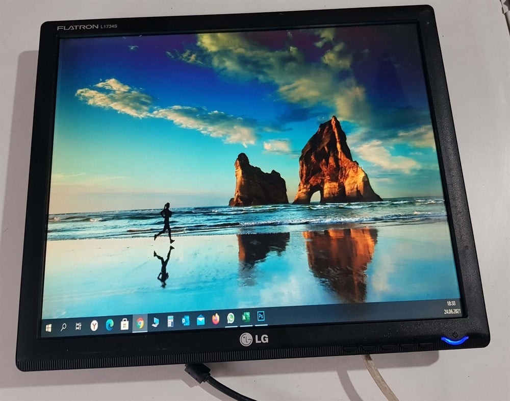 LG FLATRON L1734S-BN 17 inç LCD KARE MONİTÖRÜN POWER BESLEME KARTI MAIN BOARD GÜÇ KARTI 715G2905-1